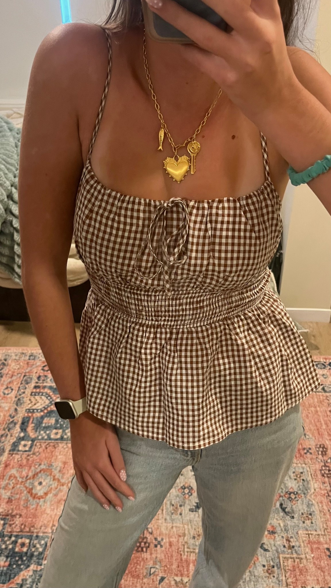 OOTD from Apple picking!!
Obsessed with this top- such a perfect fall staple.

#falloutfit #falltop #outfitinspo #applepicking #appleorchard 

#LTKFindsUnder50 #LTKHalloween #LTKSeasonal