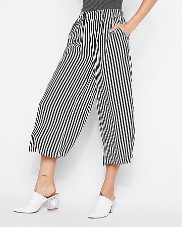Mid Rise Striped Culottes | Express