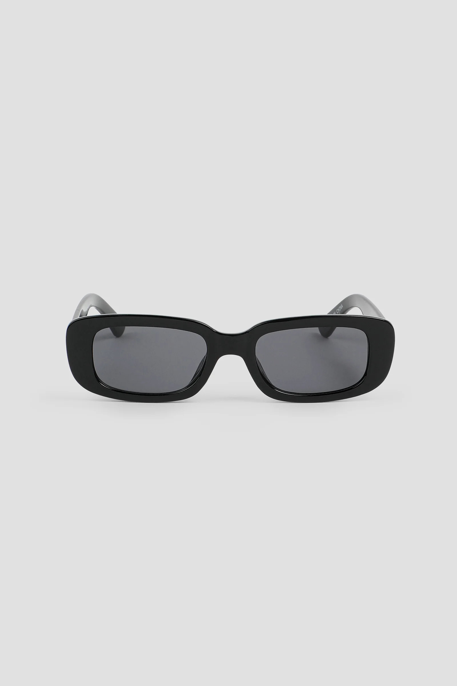 Slim Rectangular Sunglasses | Ardene