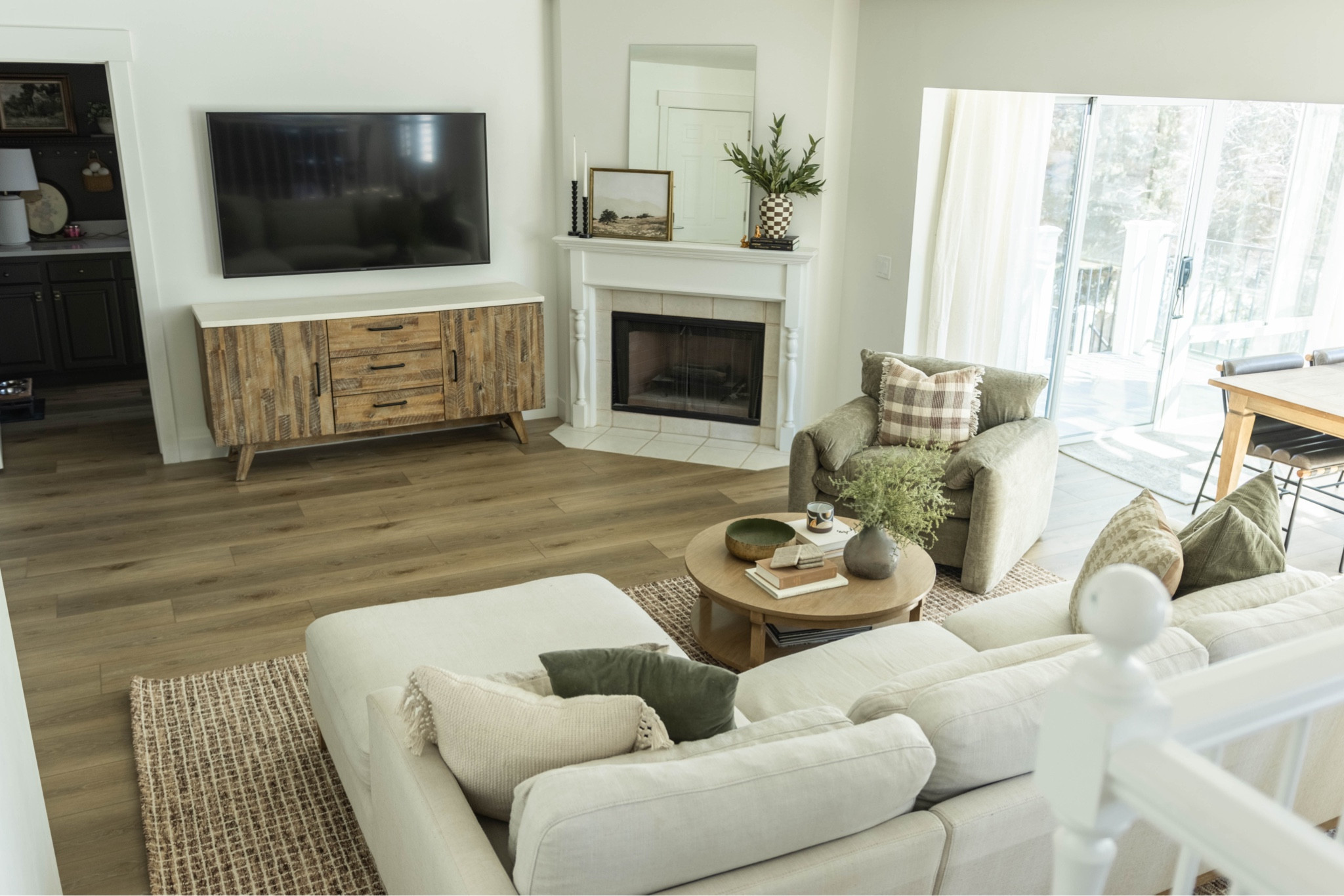 We got this TV stand a few years ago and it’s no longer available but I found this very similar dupe! 

#LTKSaleAlert #LTKHome #LTKOver40