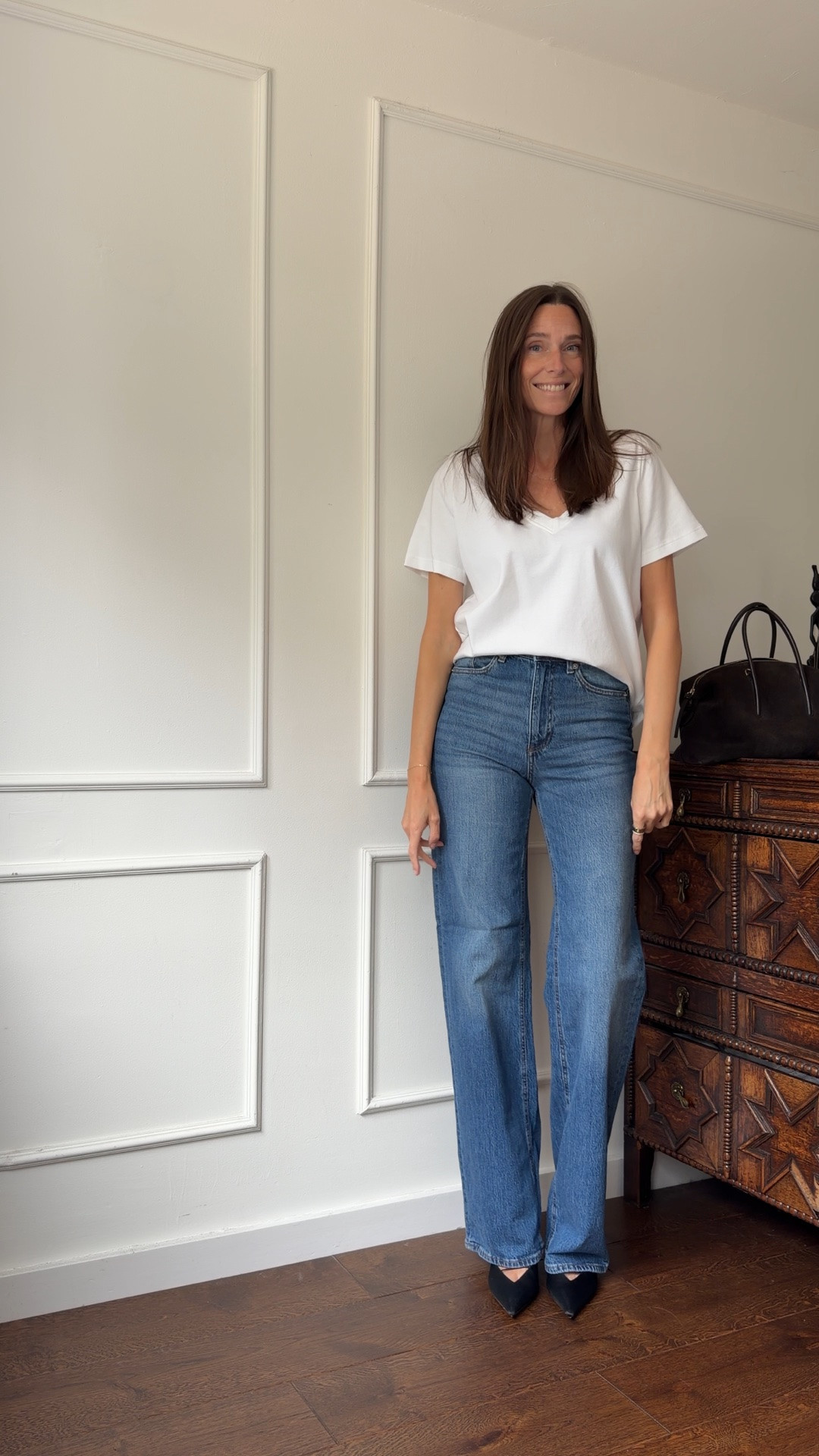 Tall girl approved! I’m wearing a W 26 x L 36 (I’d say they’re more of a 35 inch inside leg than a 36)

#LTKuk #LTKjeans #LTKdatenight