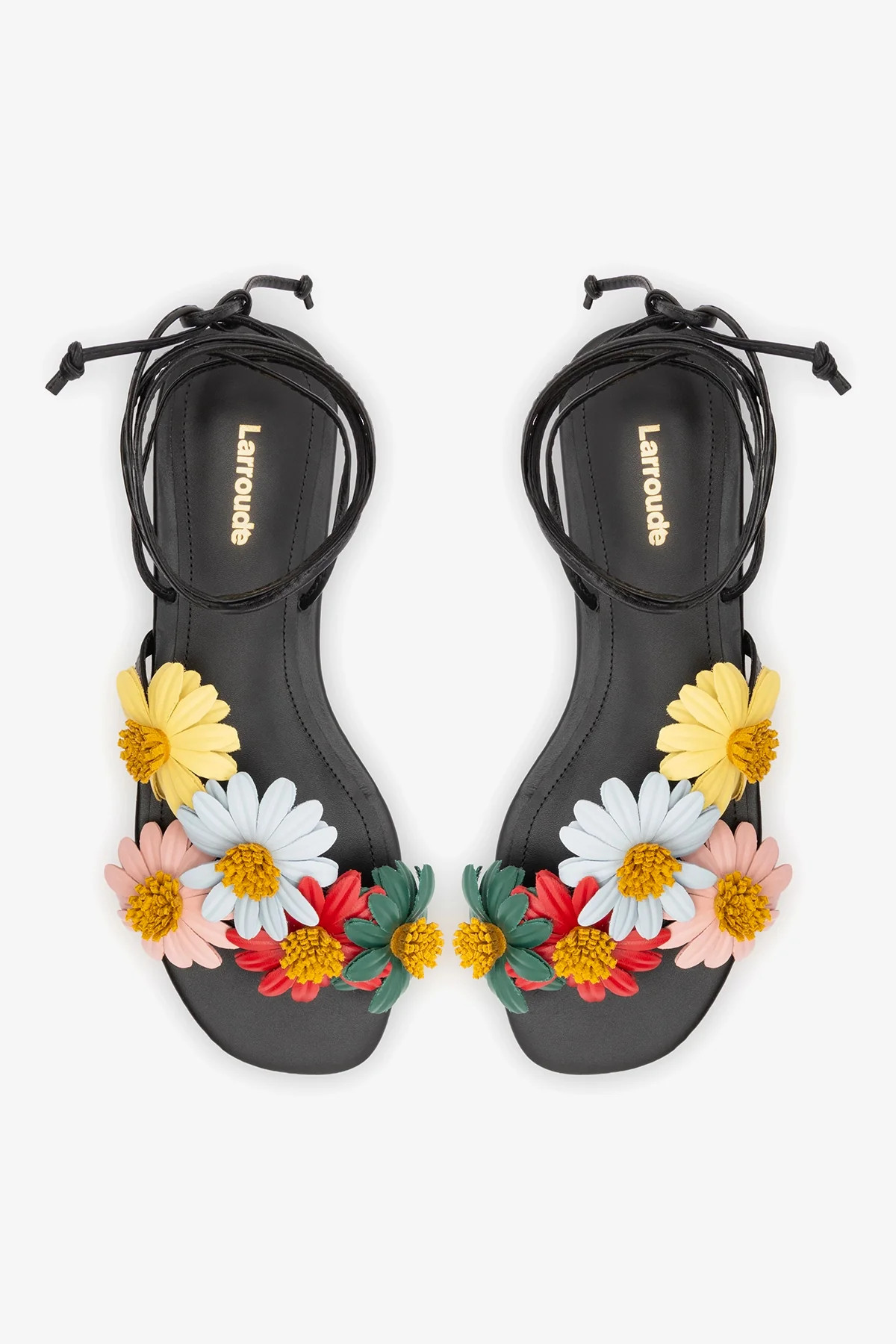 Fiore Flat Sandal Black Leather | Larroude