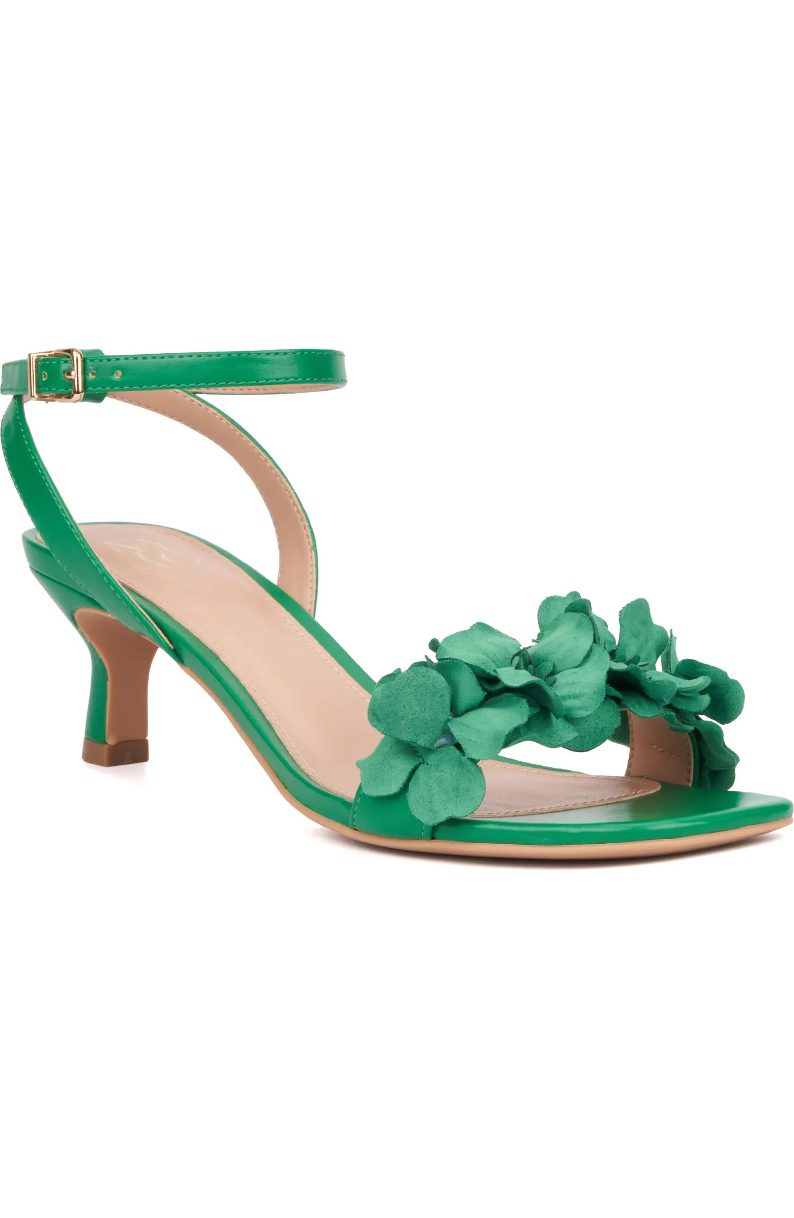 Gwendolyn Flower Strap Sandal (Women) | Nordstrom Rack