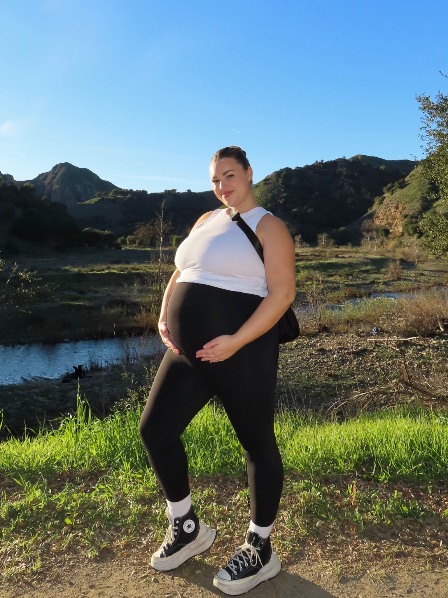 The BEST maternity leggings! 

#LTKBaby #LTKmomlife #LTKBump