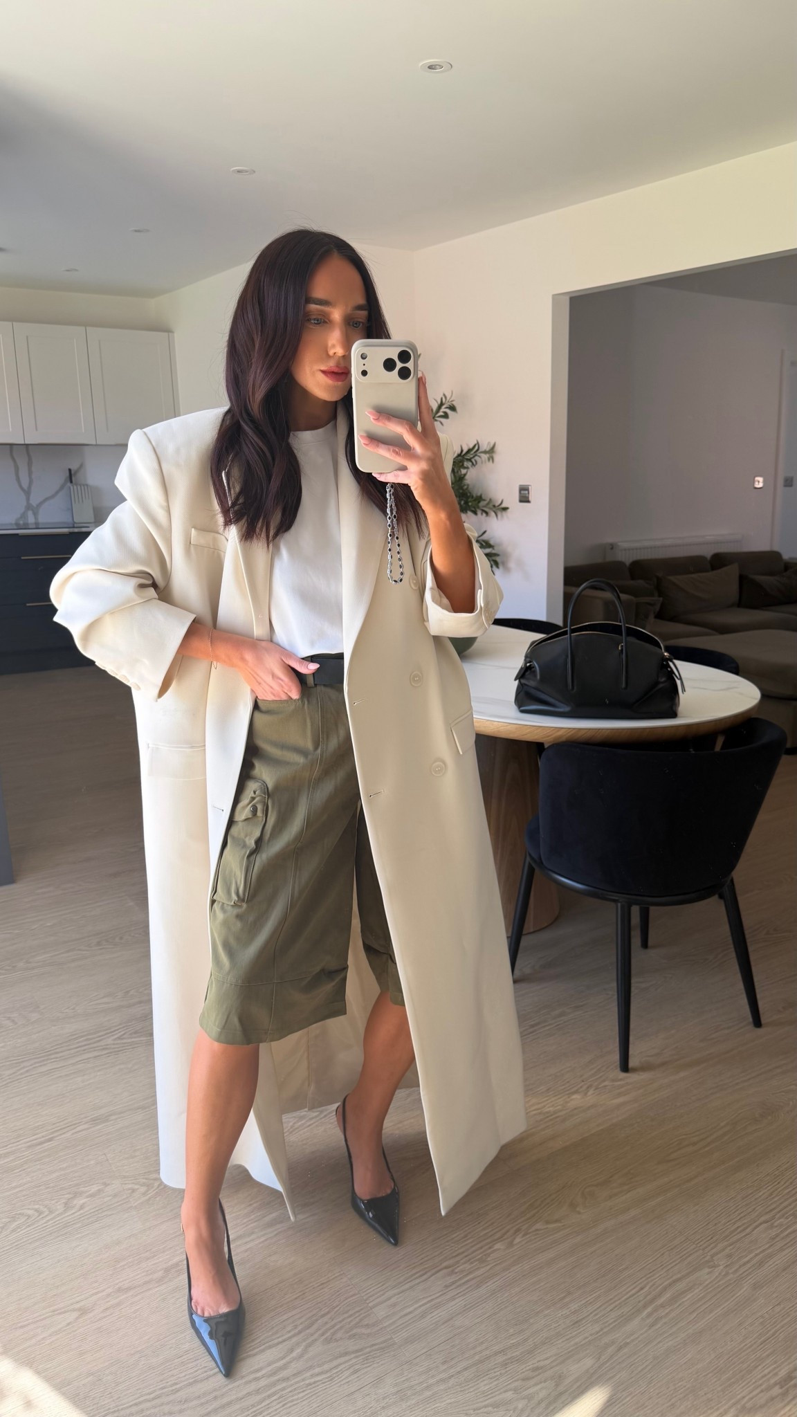 Fully in my cargo era and I’m not mad about it 

Utility the Frankie shop oversized style spring outfit 

#LTKsummer #LTKspring #LTKstyletip