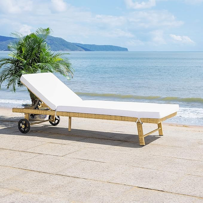 Safavieh Outdoor Collection Joella Natural/White Sunlounger with Wheels PAT7712D | Amazon (US)