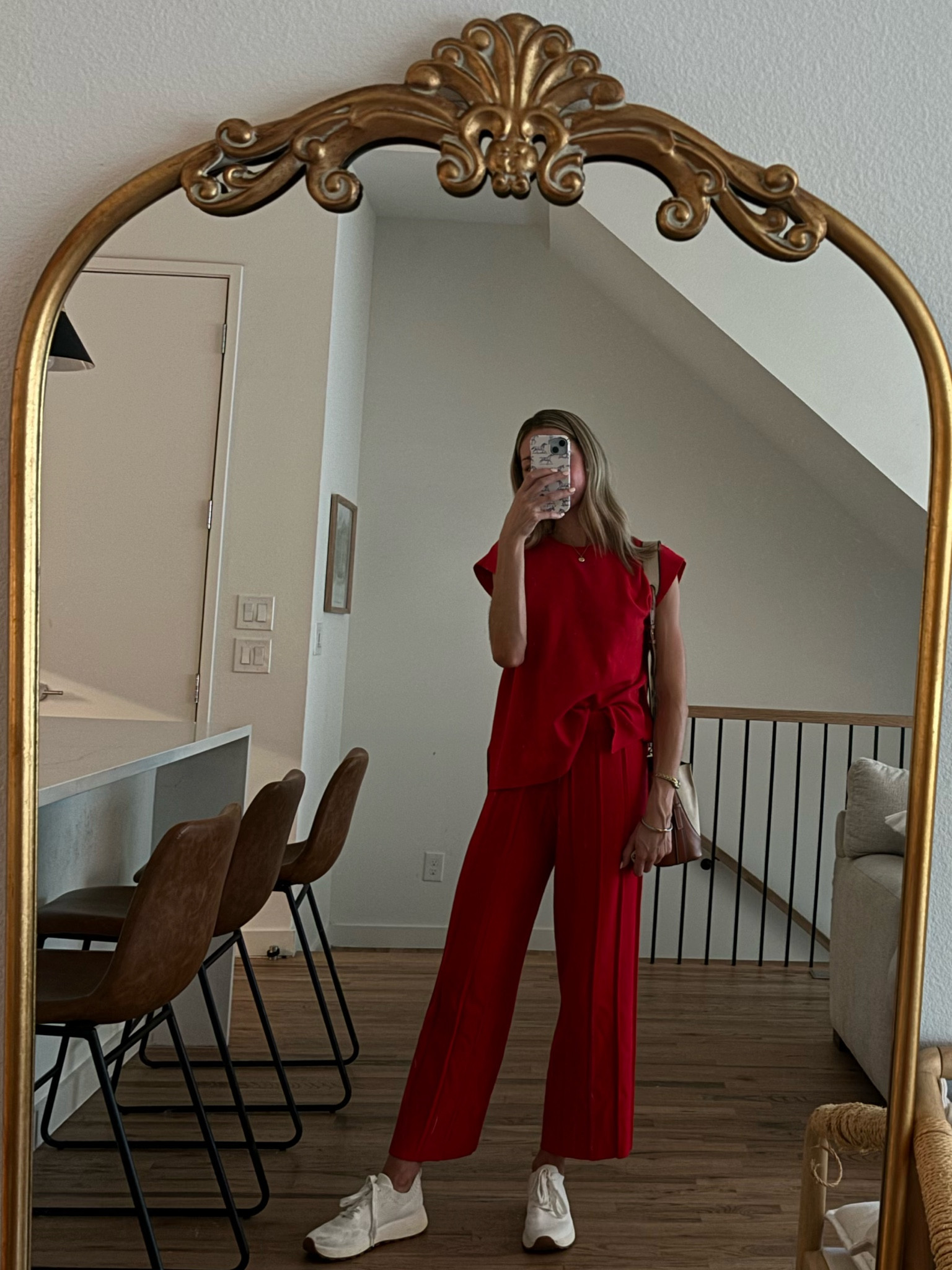 Living in this Amazon lounge set!!! Everyone looks good in red I’m convinced ❤️♥️💋🌹

#LTKSeasonal #LTKFindsUnder50 #LTKHome