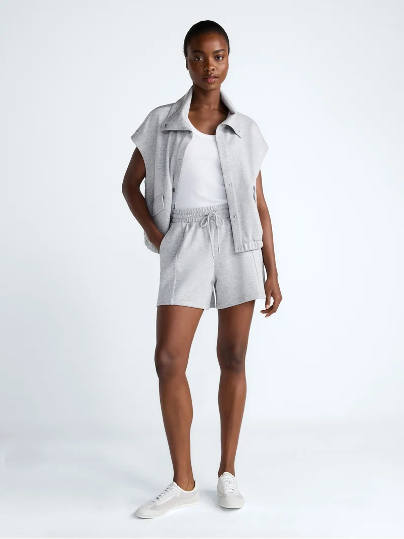 Scoop Women's and Women's Plus Scubaknit Seamed Shorts, 4.5'' Inseam, Sizes XS-4X | Walmart (US)