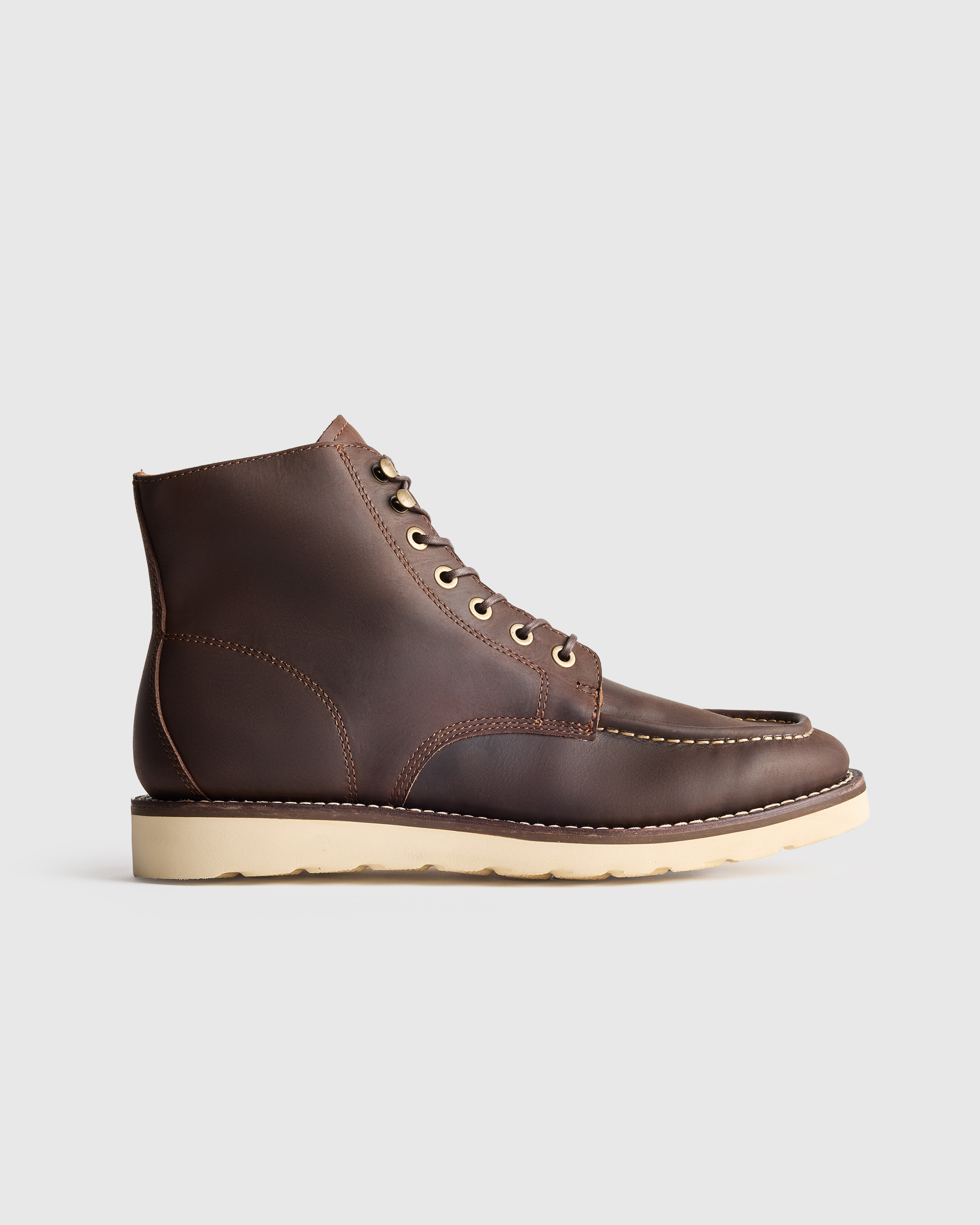 Quince | Men's Crafted Leather Moc Toe Boot in Cafe, Size 11 | Quince