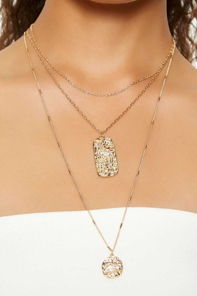 Women's Hammered Pendant Layered Necklace in Gold | Forever 21