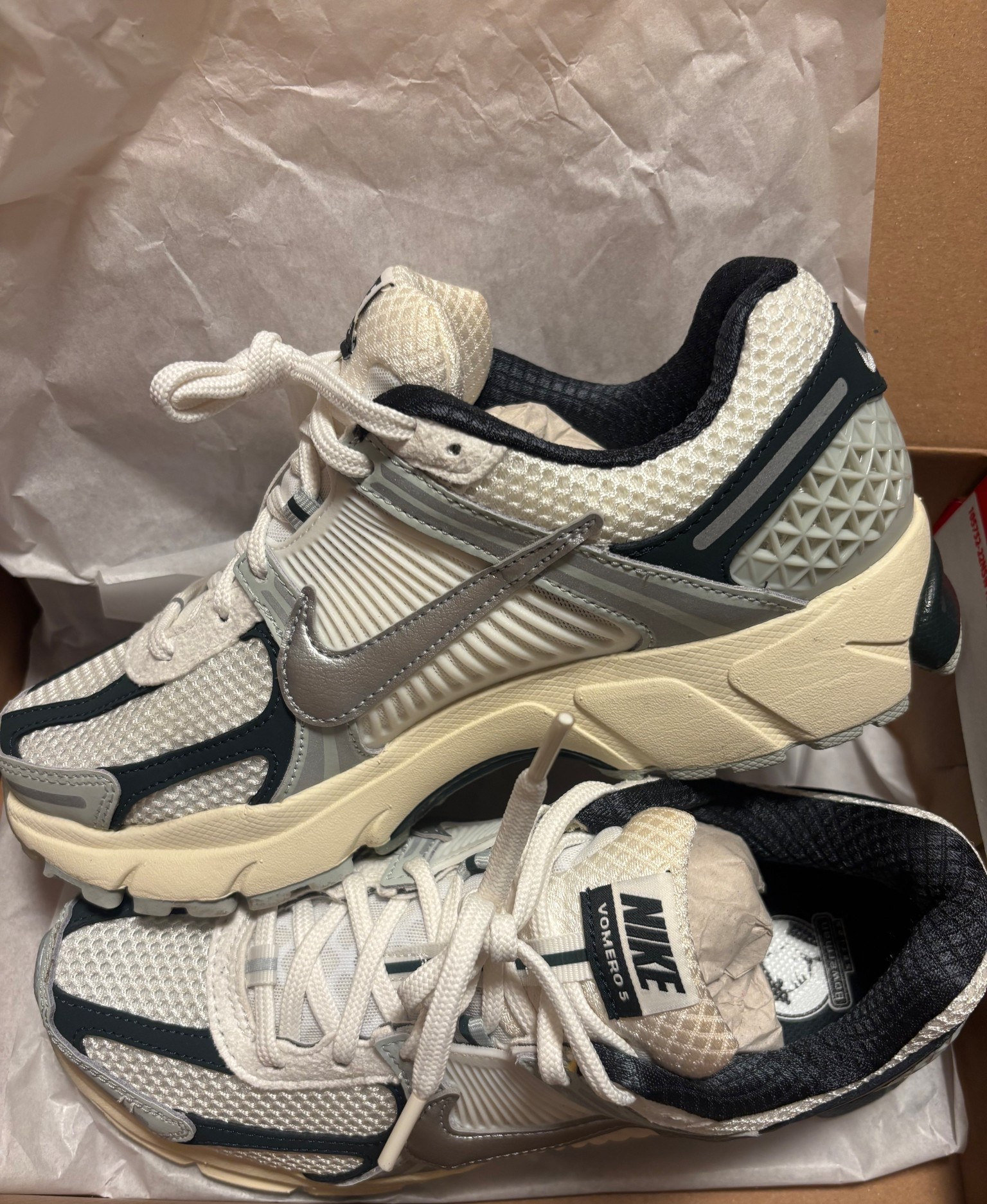 just got the cutest walking shoes… london here i come 🇬🇧 

#LTKdayinmylife #LTKSpringSale #LTKootd