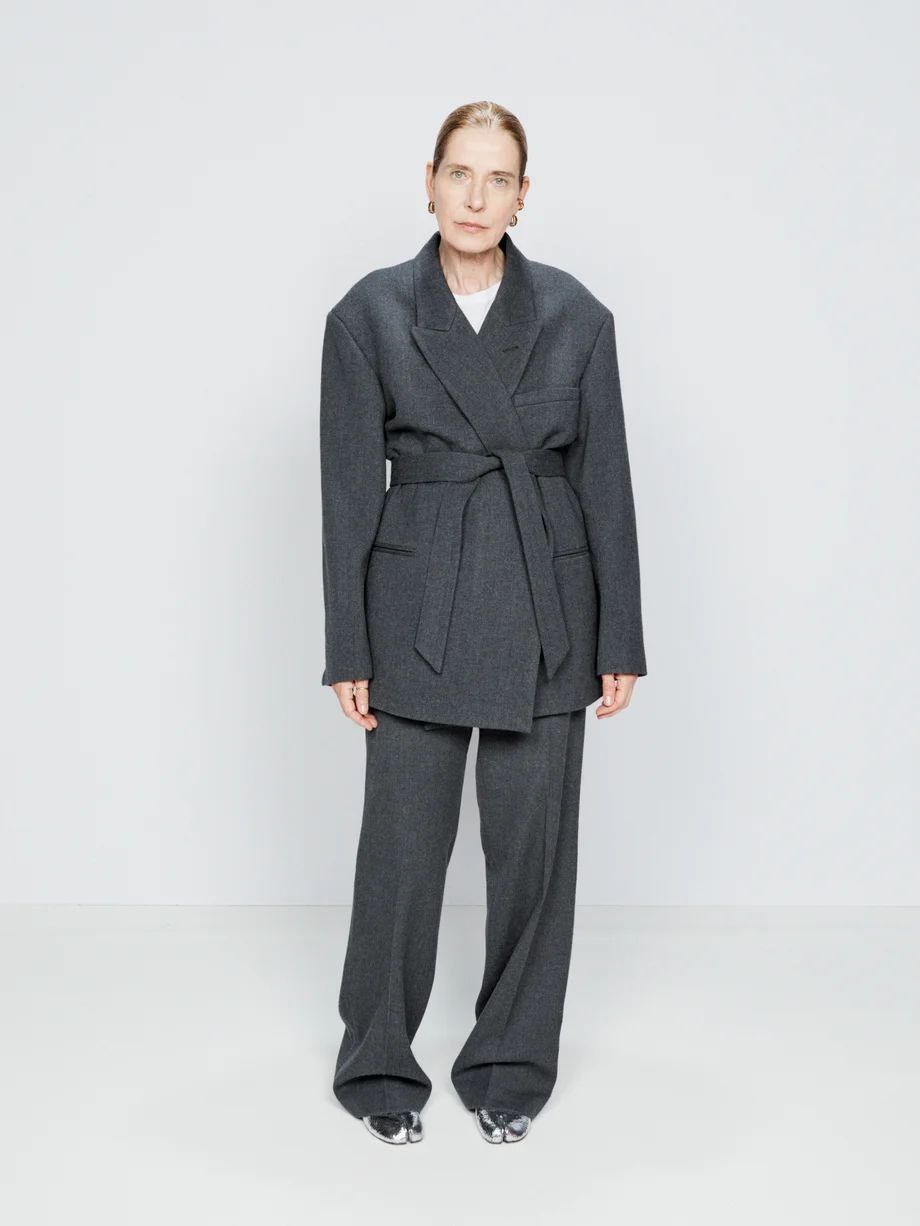 Exaggerated-shoulder wool-blend tux blazer | Raey | Matches (UK)