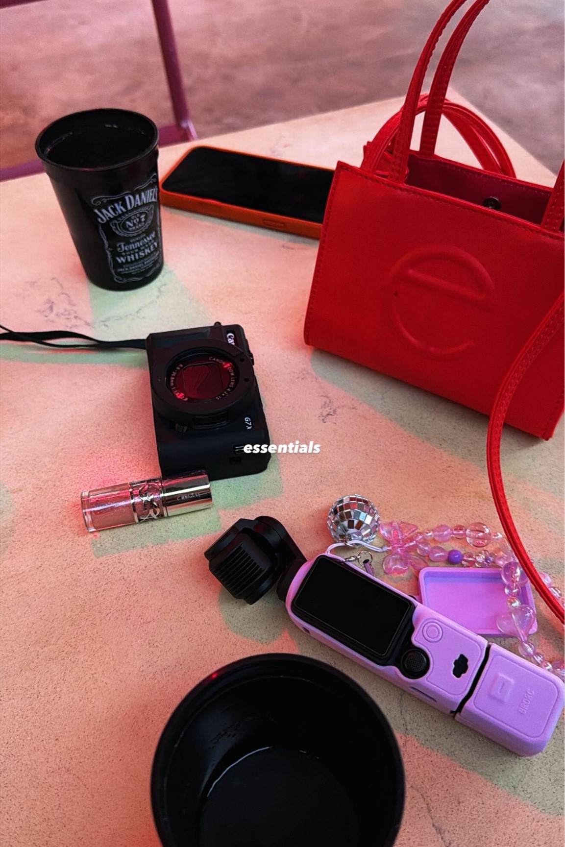 Never leave home without them 💕 some of my tech faves #contentfaves 

#LTKvlog #LTKPlusSize #LTKdayinmylife