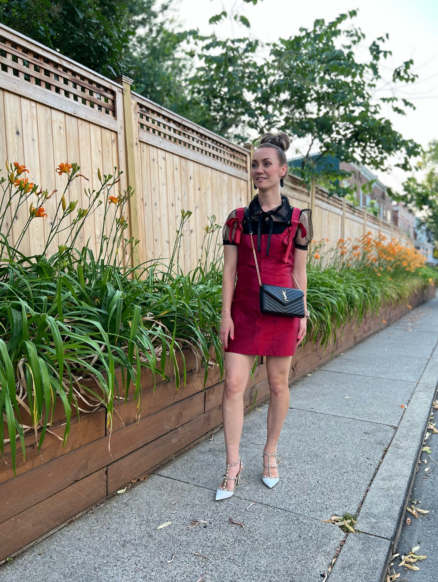 It feels like Summer 🫶🏼 Shop this look on my LTK 🔗 in bio 👆🏼 

#LTKFindsUnder50 #LTKStyleTip #LTKSummerSales