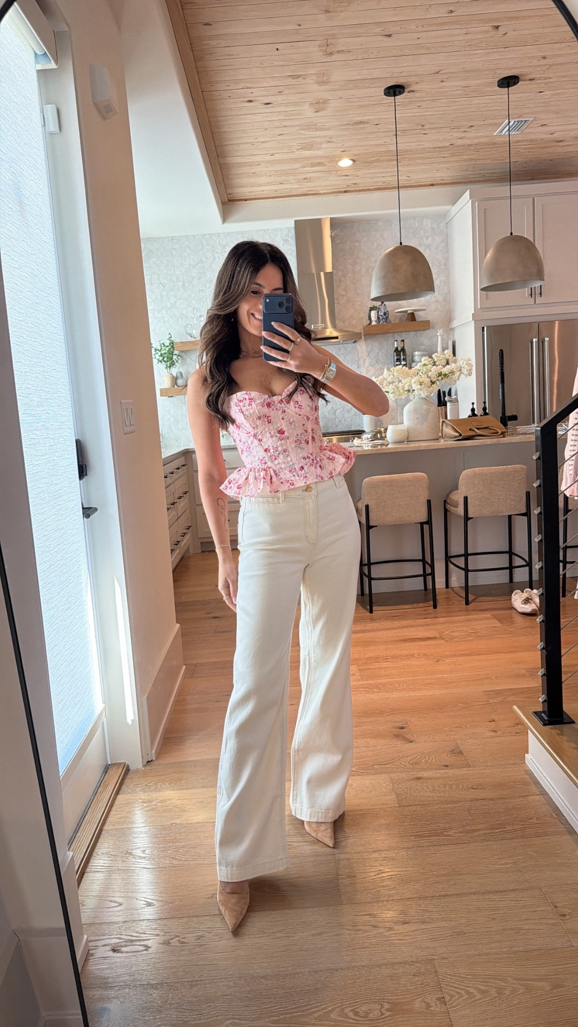 🤍Wide Leg Jeans

#LTKgrwm #LTKSaleAlert #LTKOver40