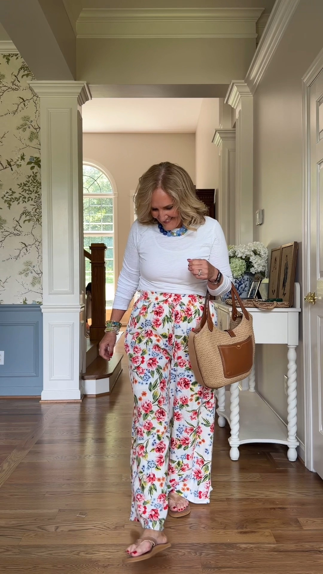 These floral pants are such a statement piece, but they're incredibly easy to wear! 

💡 LTK MADE EASY
❤️ Heart = Support my posts!
📌 Save = Get sale & restock alerts
📋 Lists = Keep favorites organized
📲 Share = Send lists and products to a friend. Hello, Christmas List! 💬
💬 Comment = Ask me anything about sizing or fit. :-)

#LTKootd #LTKOver40 #LTKSaleAlert