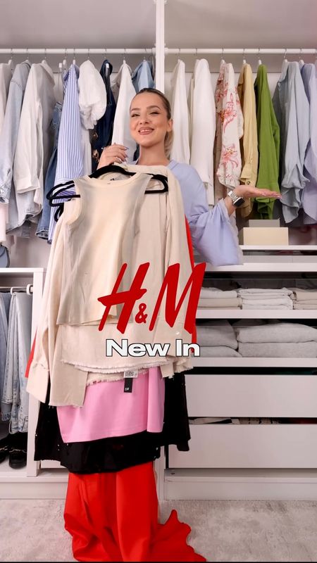 H&M New In ❤️

#LTKFindsUnder50 #LTKVideo #LTKSaleAlert