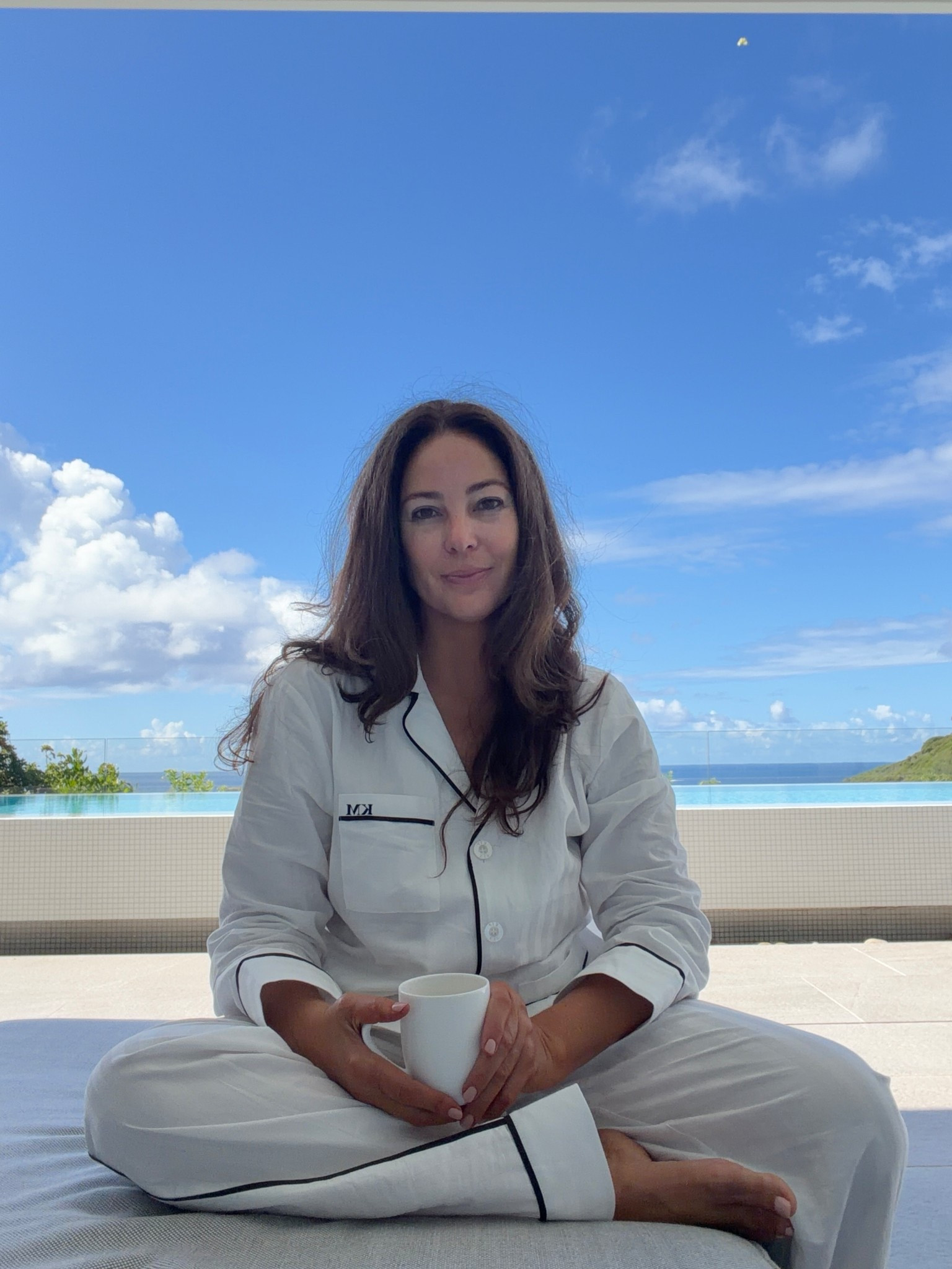 These pjs can be monogrammed and make such a cute holiday gift an they are 30% off right noww

#LTKOver40 #LTKMidsize #LTKGiftGuide