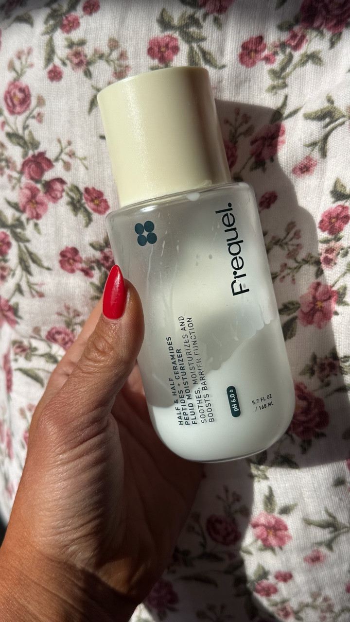 Not greasy, not thick, not suffocating but actually works and absorbs 💦 literally my holy grail moisturizer! HARD TO FIND one that does it all!! Like I took the clearest water and inserted it in my face lol

@prequelskin #summerskincare #skincareroutine #naturalbeauty #beautyreview @target @amazoninfluencerprogram @ltk.creators @kaxi.co

#LTKdayinmylife #LTKgrwm #LTKmorningroutine