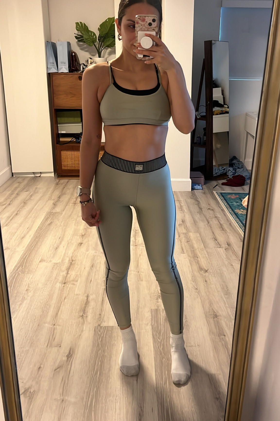 New workout set by Alo!