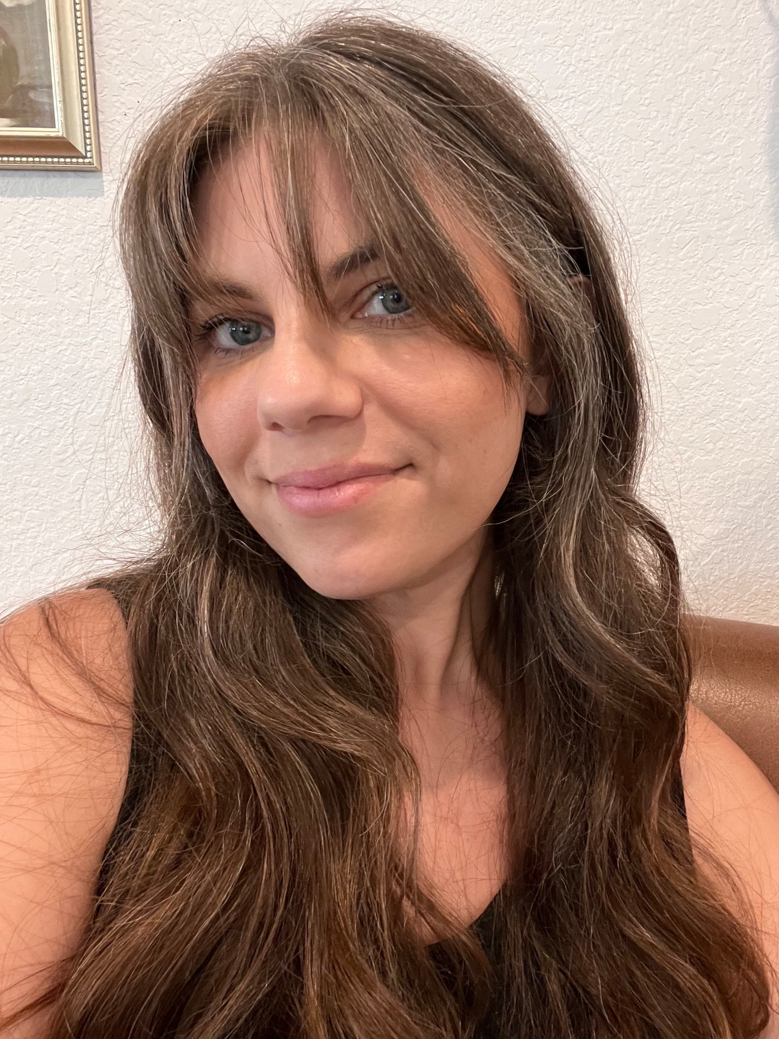 New bangs 🫶 learning to style them with my spinning rolling brush 

#LTKGiftGuide #LTKStyleTip