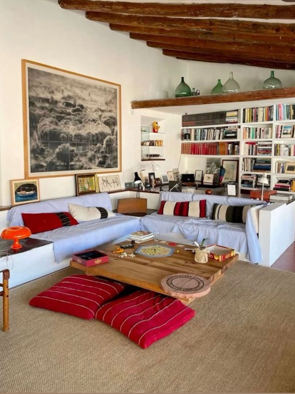 Day 4 of 30 days of gift giving ⭐️ today’s category: the homebody / cozy friend 