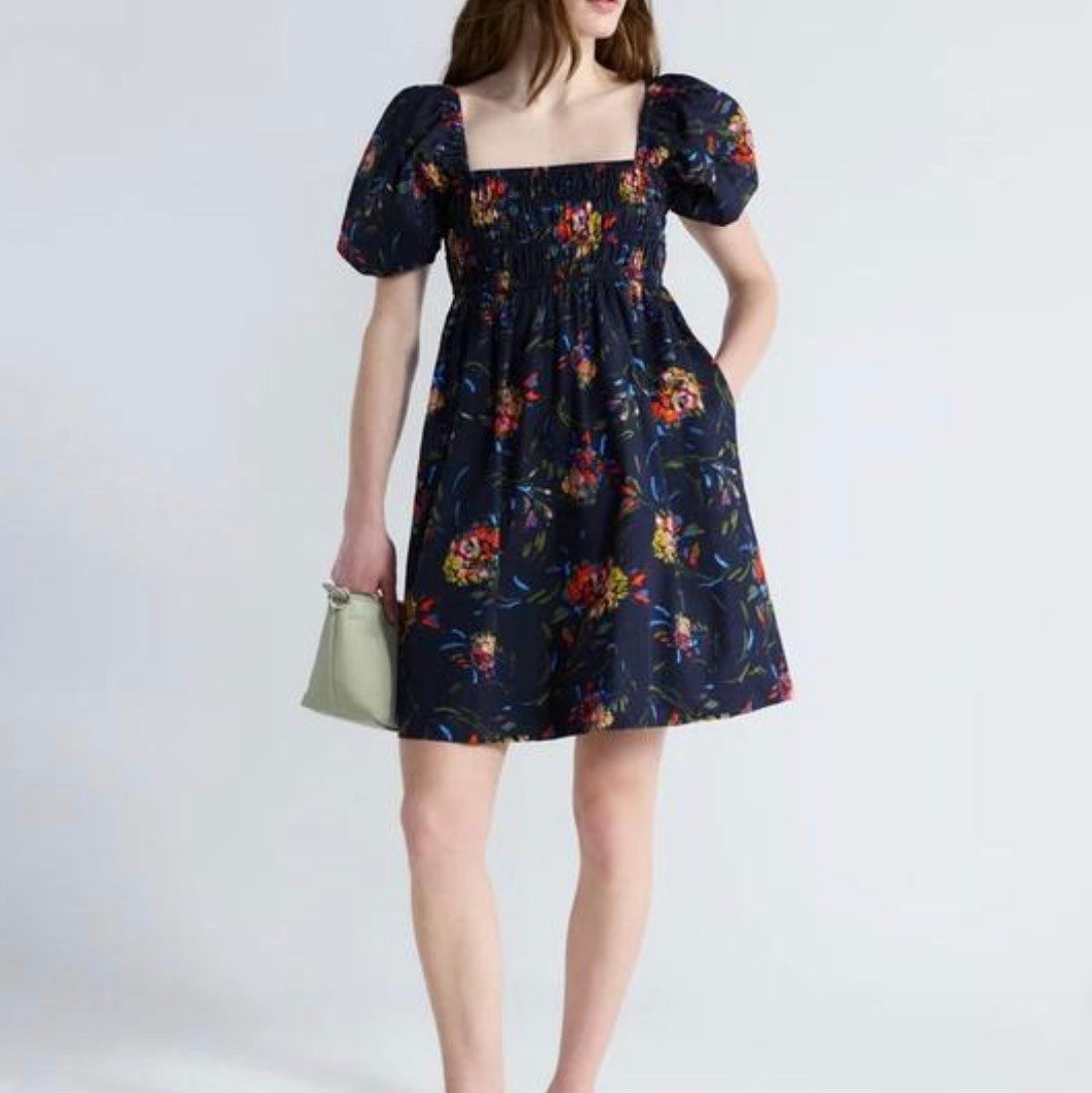 Step into spring with this dreamy floral dress 🌸✨ Perfect for brunch dates, garden strolls, or that weekend getaway! 💕 Lightweight, comfy, and oh-so-chic with cute puff sleeves and pockets! Ready to turn heads? Shop the look now! #FloralFantasy #SpringStyle #LTKDay

#LTKdayinmylife #LTKfitnessgoals #LTKActive