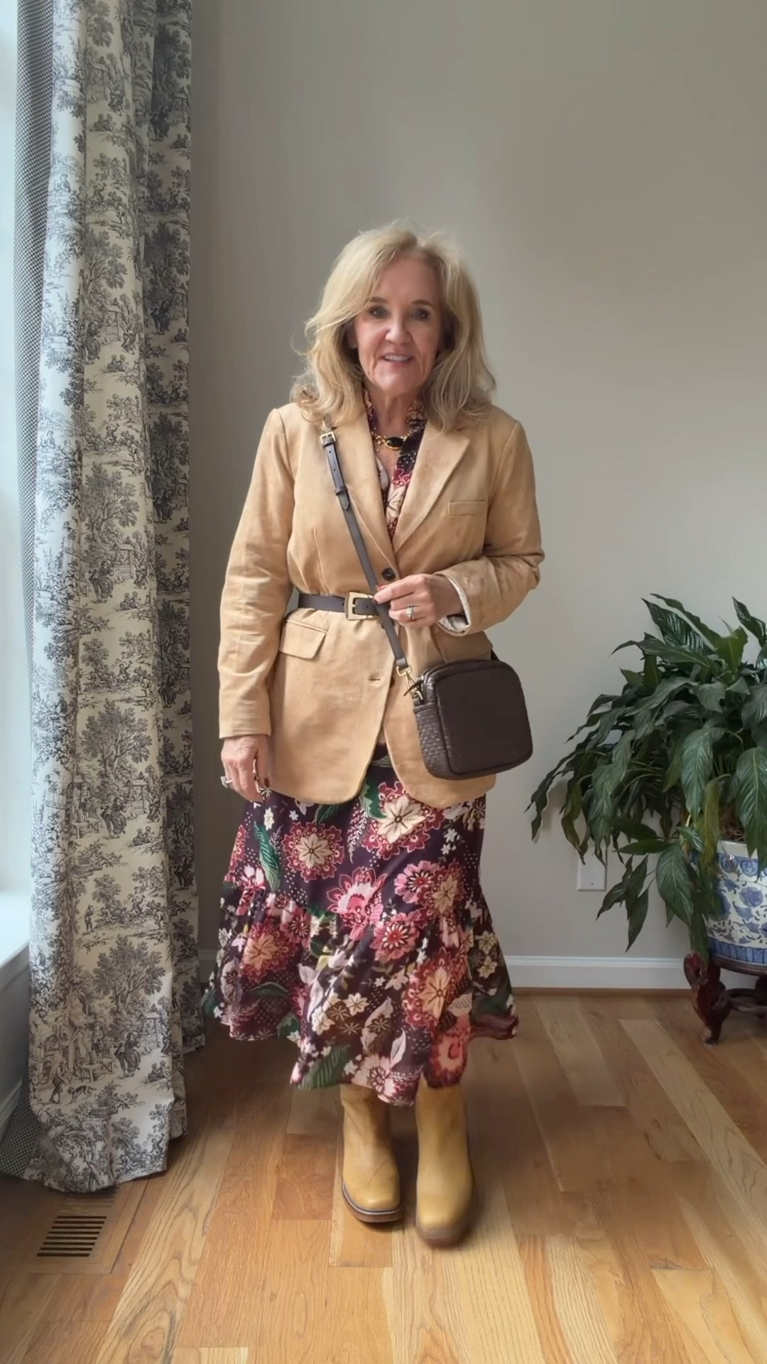 Anthropologie faux suede blazer wearing size medium petite. I love it belted over a dress
Dress size 8, and it’s true to size
Quince Italian leather woven bag in a dark espresso color is beautiful
Fried boots are a splurge, but there are a classic you’ll have for years to come. I finally picked mine up this year and I’m so excited to have them. I ordered my regular size.

#LTKPetite #LTKSeasonal #LTKOver40