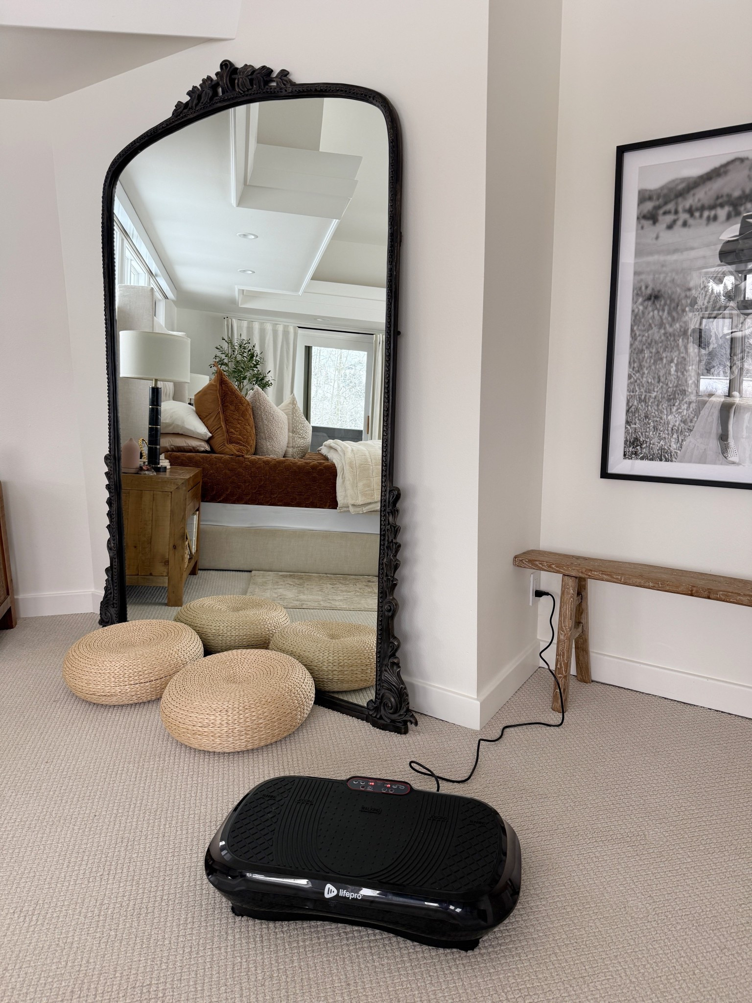 Bedroom vibration plate setup💁🏻‍♀️

Home 
Decor
Mirror
Health
Wellness 

#LTKselfcare #LTKHome #LTKmorningroutine