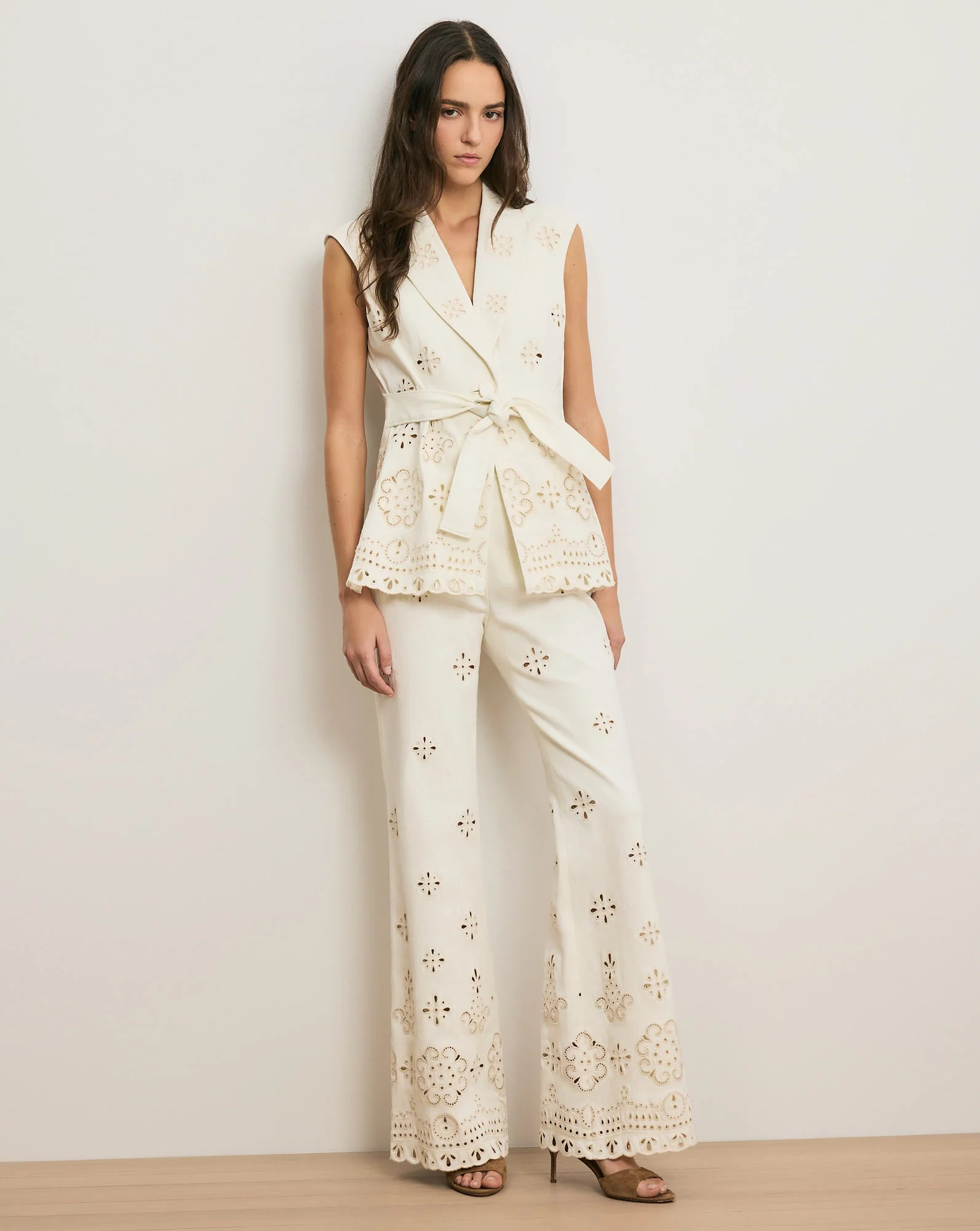 Townes Eyelet Vest in Dove | Veronica Beard | Veronica Beard
