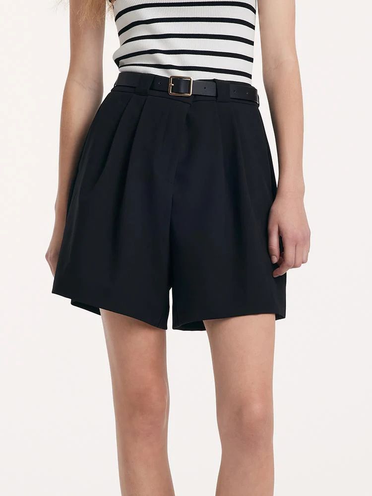 Black Loose A-Line Shorts With Belt | GOELIA