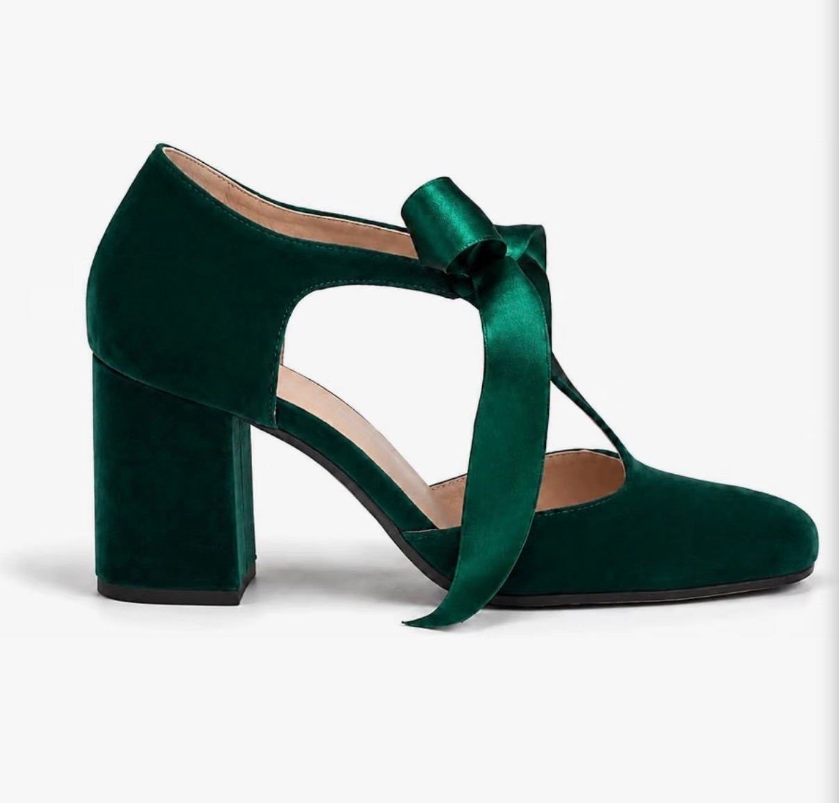 ON SALE!! These shoes for Christmas, how pretty?! They also come in a few other colors that would work for the winter holidays, too. 


#amazon #holiday #holidayshoes #christmas #christmasshoes #partyshoes #heels #christmas

#LTKSeasonal #LTKSaleAlert