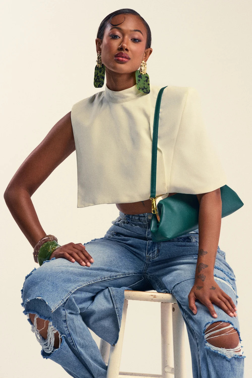 DRESSED TO IMPRESS BLOUSE | AKIRA