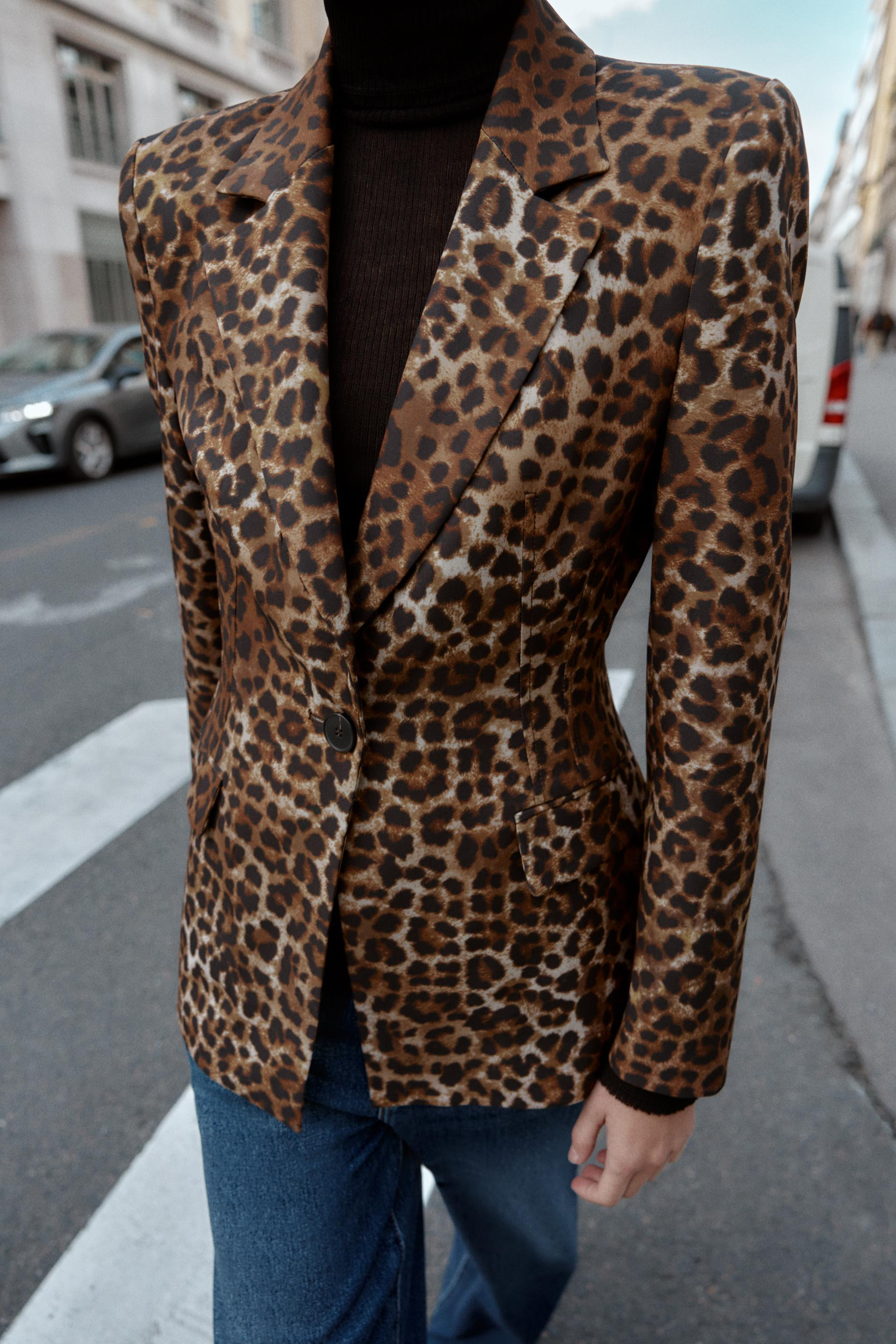 TAILORED ANIMAL PRINT BLAZER | Zara US