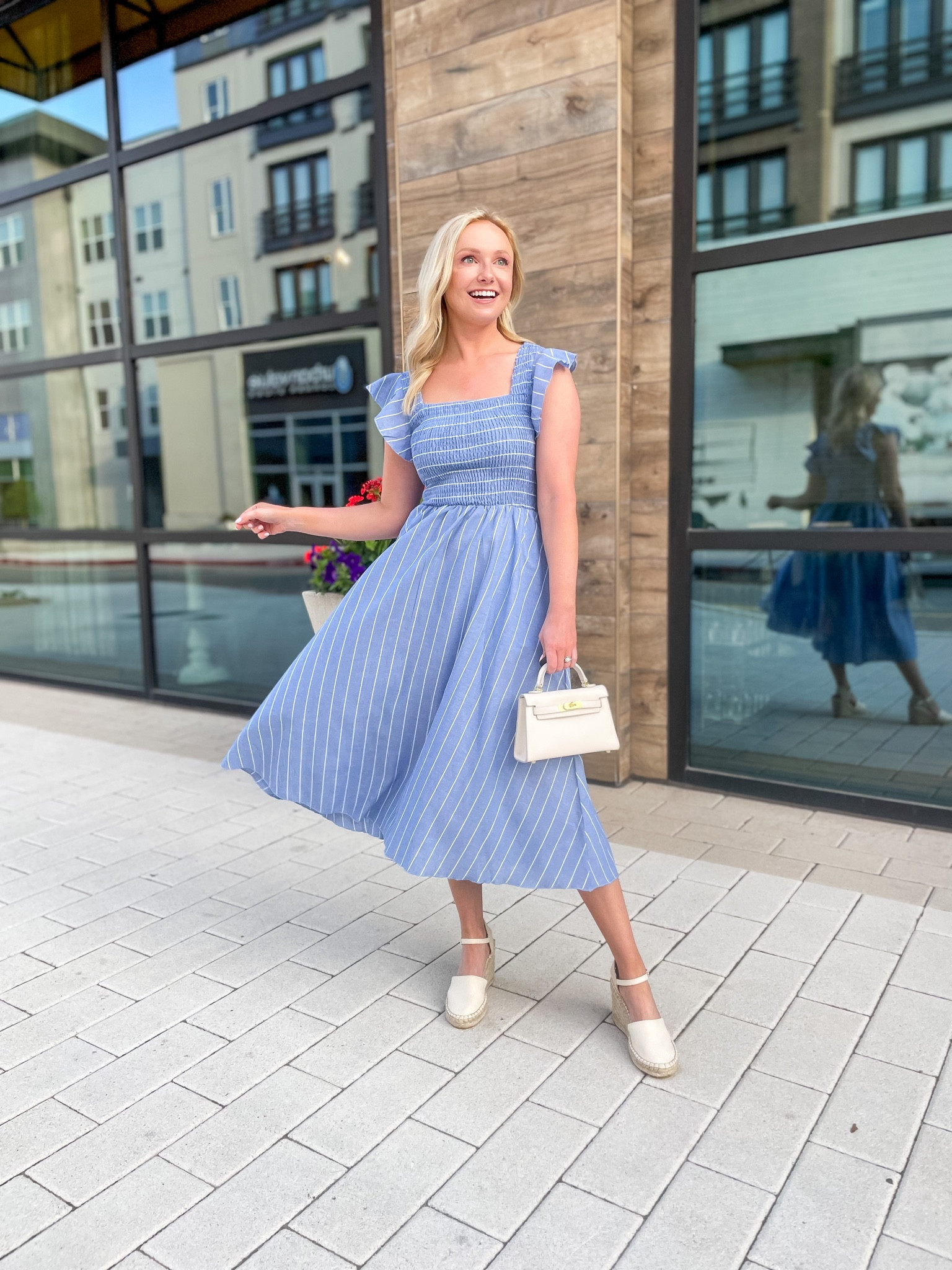white christmas dresses Annie Clutch