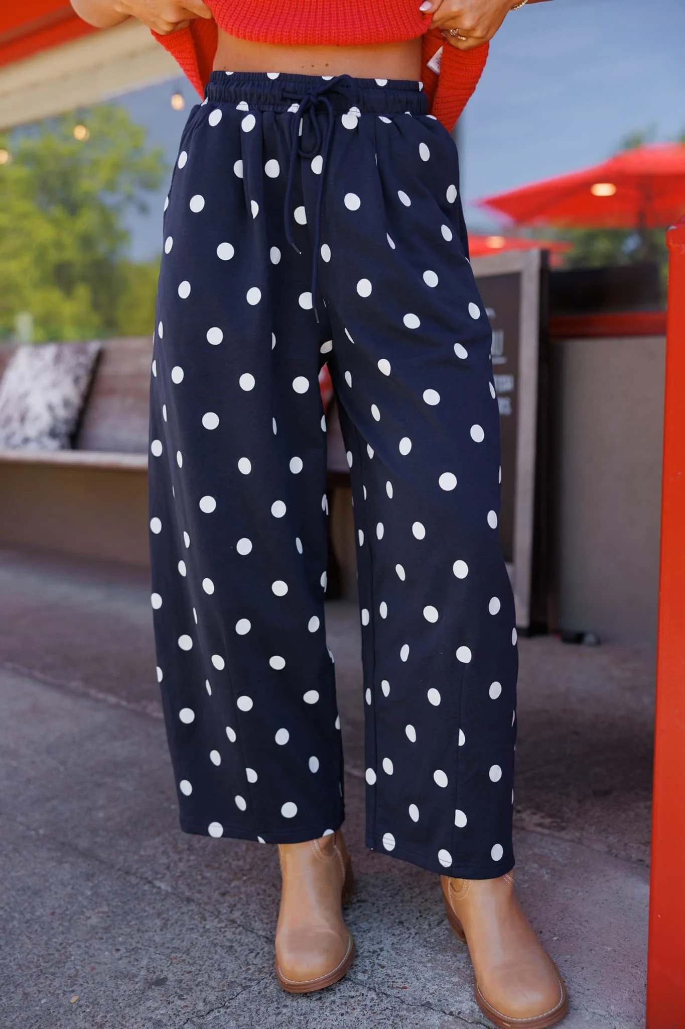 [Pre-Order!] Polka Dot Barrel Sweatpants | Lane 201 Boutique