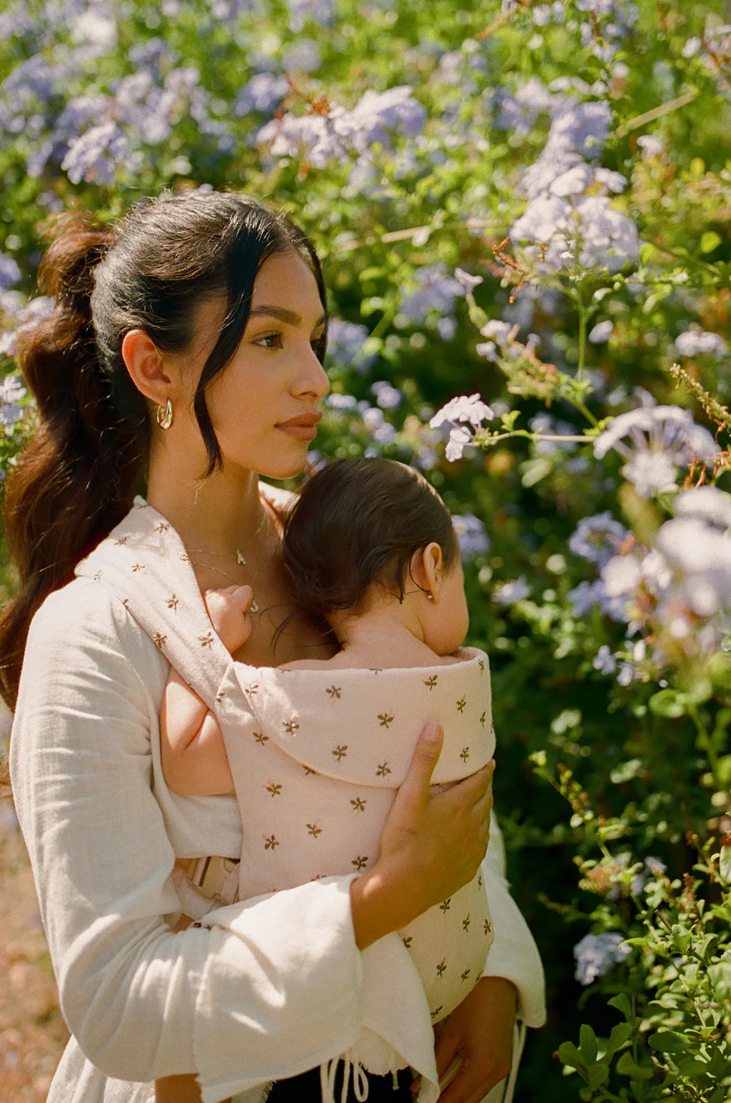 Flores - Aerial Carrier | Wildbird