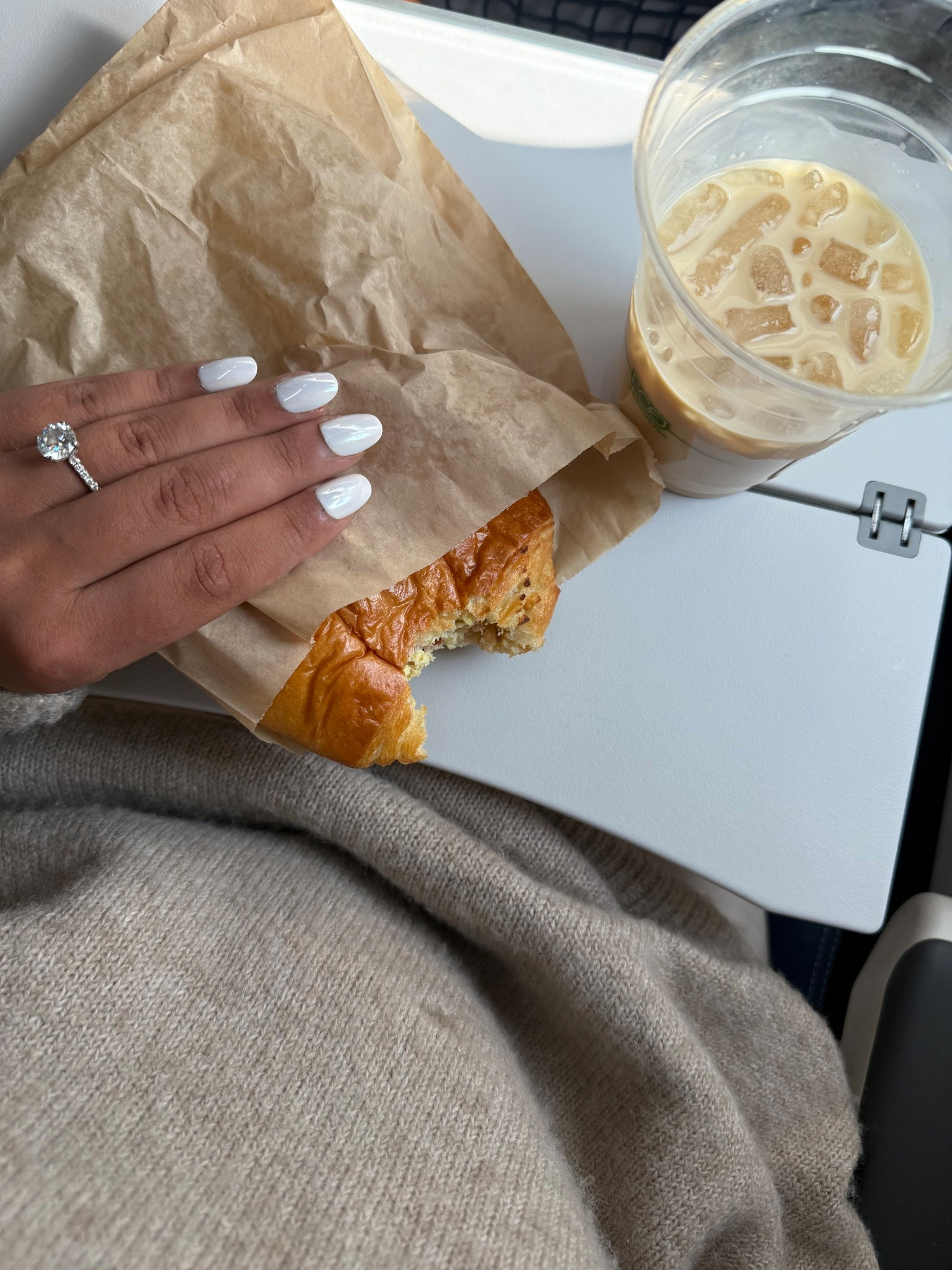 Airplane snacks & cozy outfits >> 

#LTKFindsUnder50 #LTKTravel #LTKStyleTip