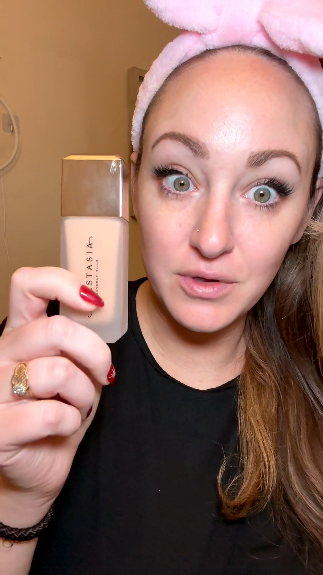 This blurring foundation is actually that good. Smooth, soft-focus coverage that hides texture, evens everything out, and stays put all day without feeling heavy. My skin but way more flawless — obsessed. ✨

#LTKHoliday #LTKBeauty