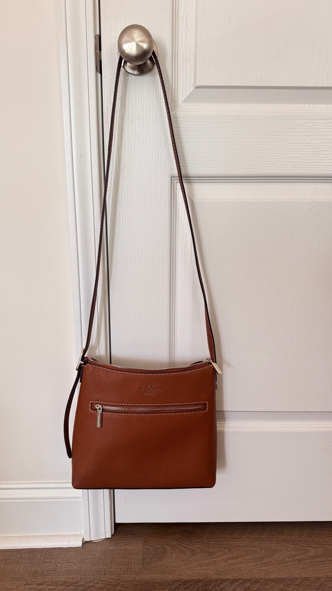 Swapping out my crossbody purse from Ross with this one from @katespade outlet.

#LTKTall #LTKOver40 #LTKSaleAlert