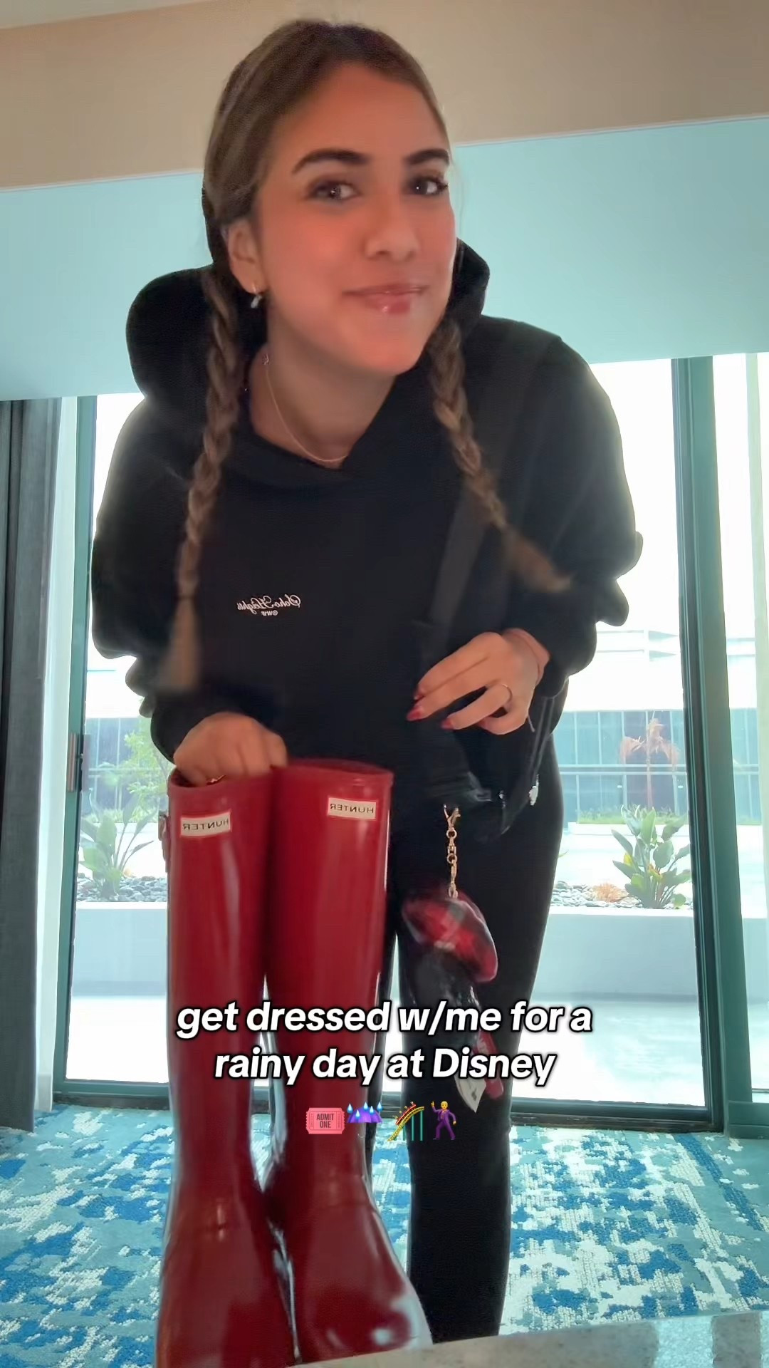 boots were at 10/10 purchase!! #hunterboots #hunter #disneyfit #rainyday #winter 

#LTKHoliday #LTKSeasonal #LTKgrwm