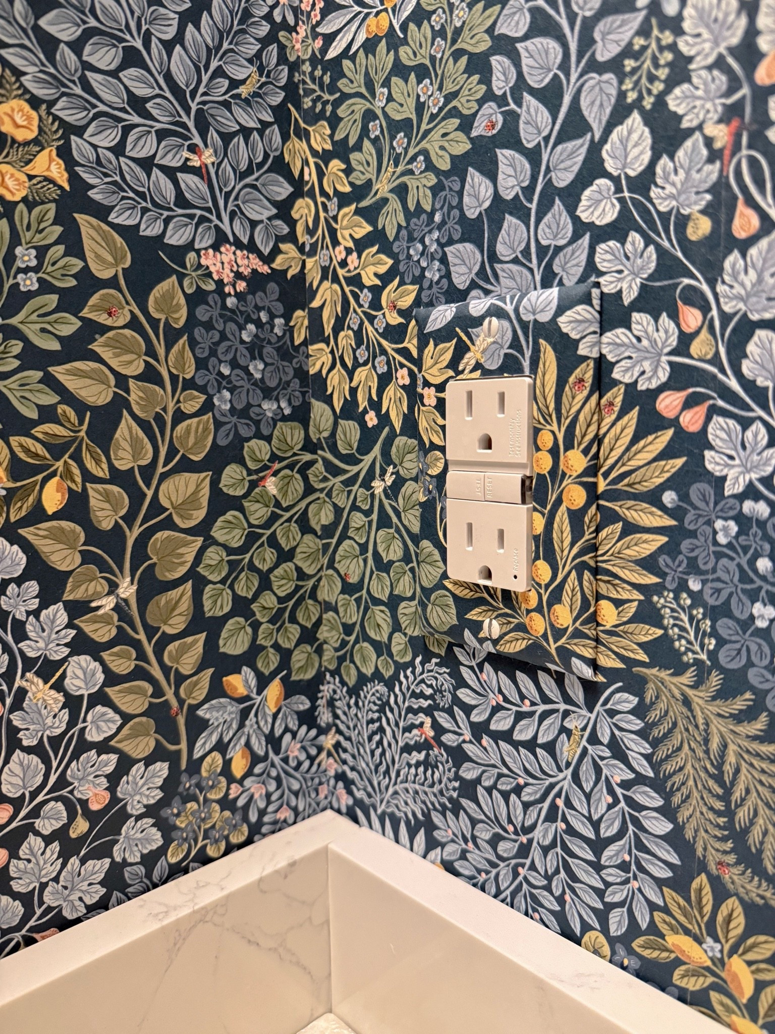 Wallpaper can completely change a small space, and I love how this botanical print brings so much color and personality without needing much else. The deeper tones are especially good heading into fall.

botanical wallpaper, floral wallpaper, powder room decor, fall home decor, statement wallpaper, patterned wallpaper, small bathroom ideas, interior design, colorful home decor, wallpaper inspiration, home styling, girlonthehudson

#LTKSeasonal #LTKHome #LTKmorningroutine