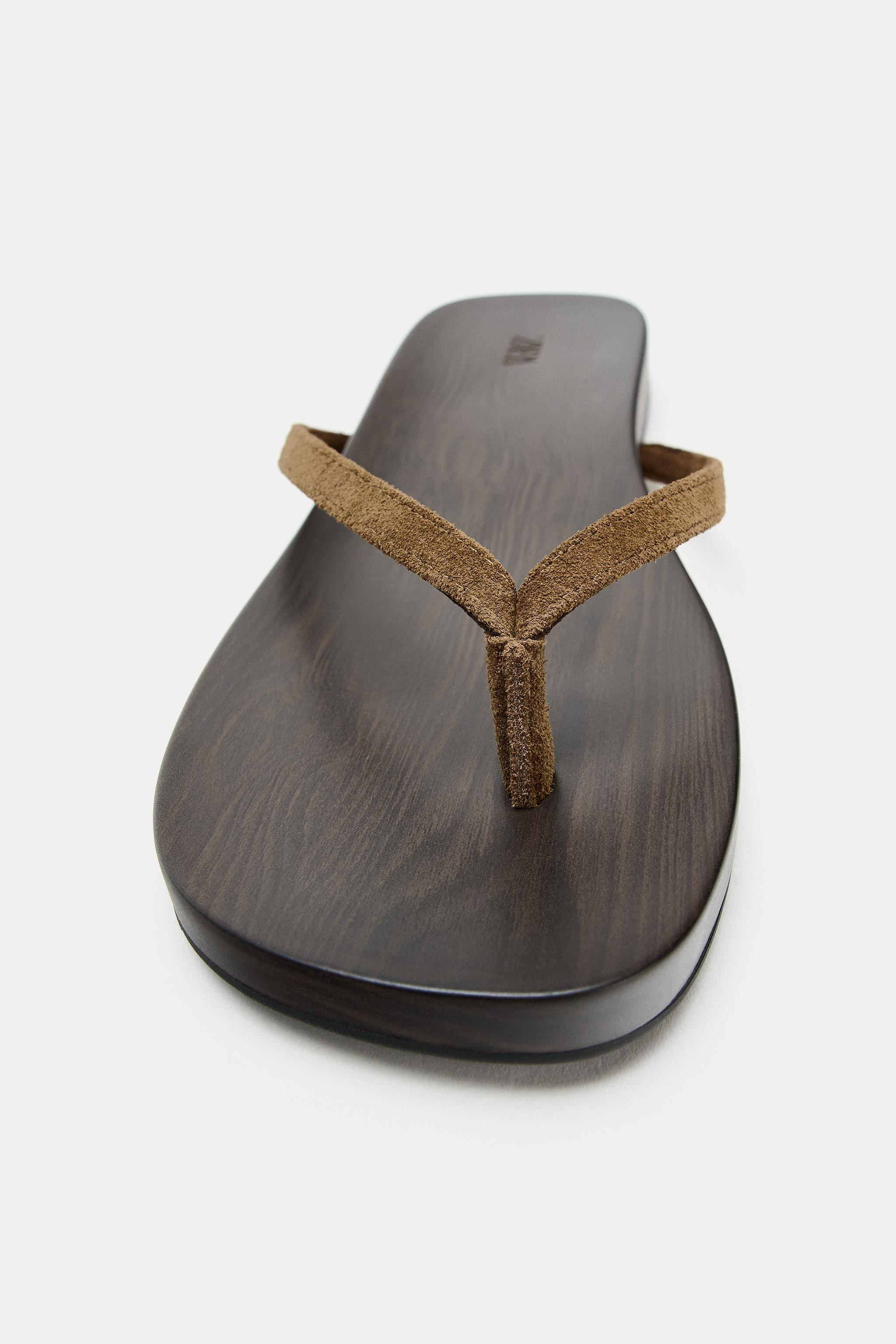 SPLIT SUEDE FLAT SANDALS | Zara UK