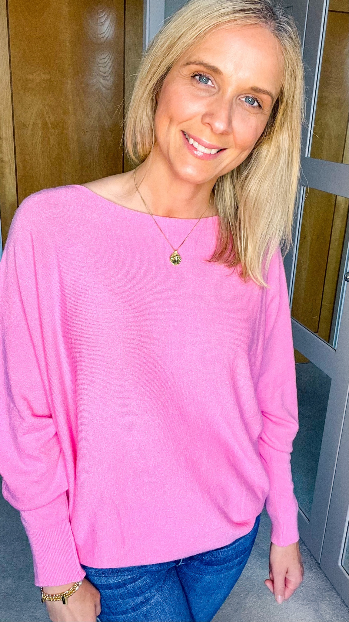 Cozy in pink 💕 #KnitLife" iCLOTHING

#LTKeurope #LTKover40 #LTKstyletip