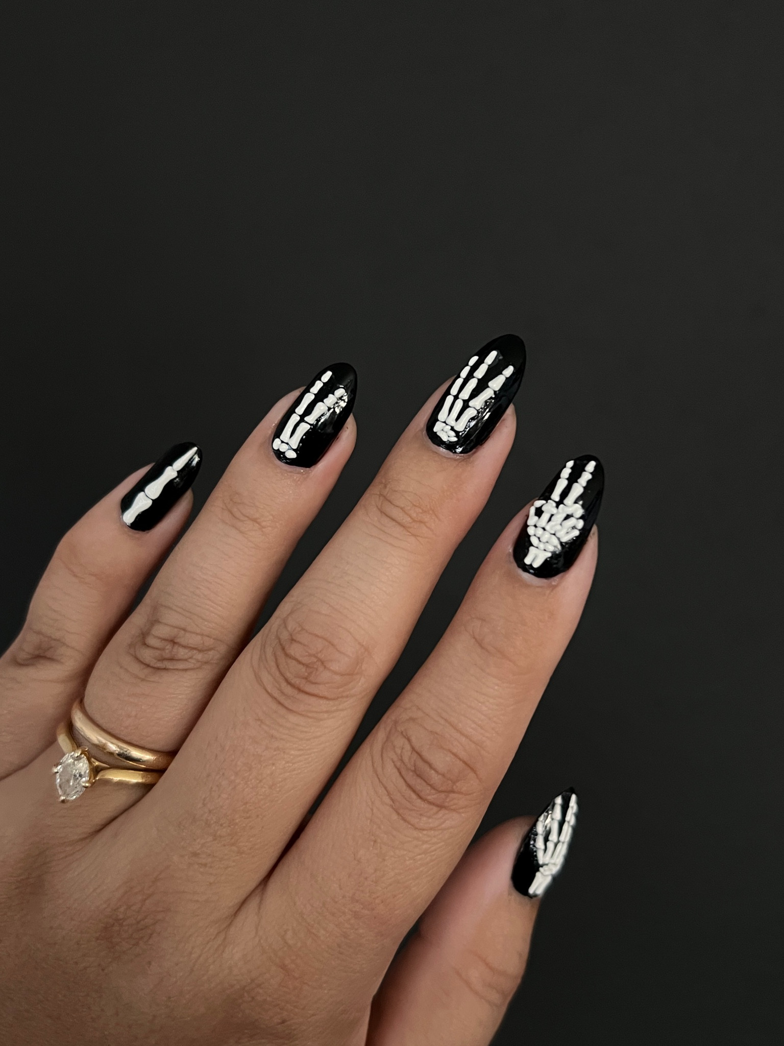 Nail art, nail stickers skeletons Halloween nails black nails bones 

#LTKHalloween #LTKSeasonal #LTKBeauty