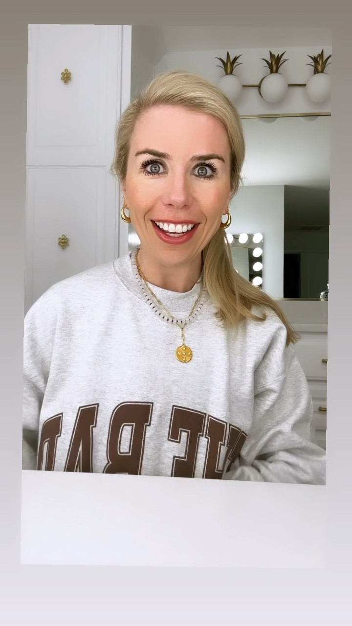 Fall Mornings!
Zoo Fit Check 🤎

Allie +Bess - Code: Sainty20

#LTKSeasonal #LTKfindsunder50 #LTKstyletip