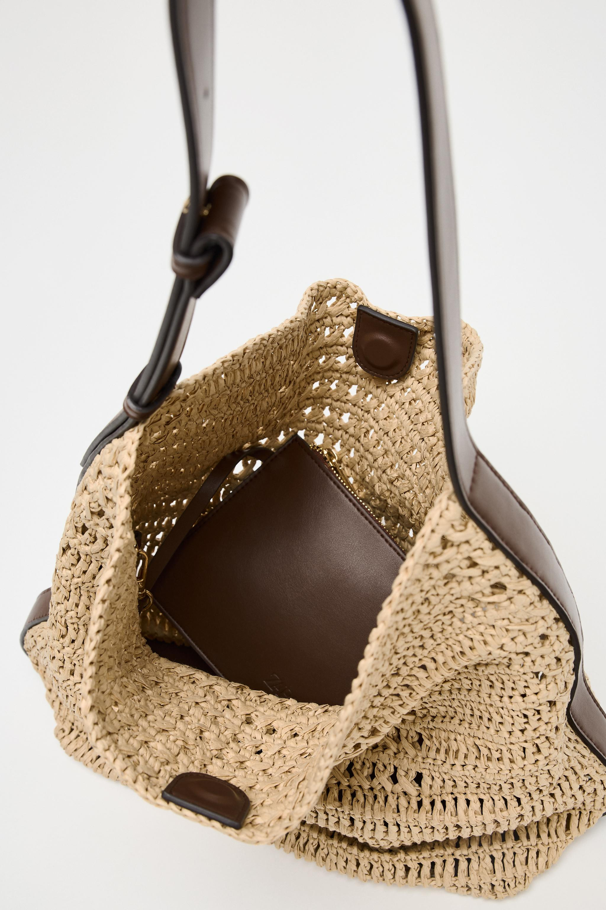 RAFFIA EFFECT BUCKET BAG | Zara US