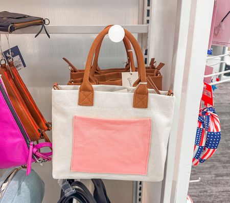 Cute little purse for the summer from Target 



#LTKSeasonal #LTKfindsunder50 #LTKsalealert