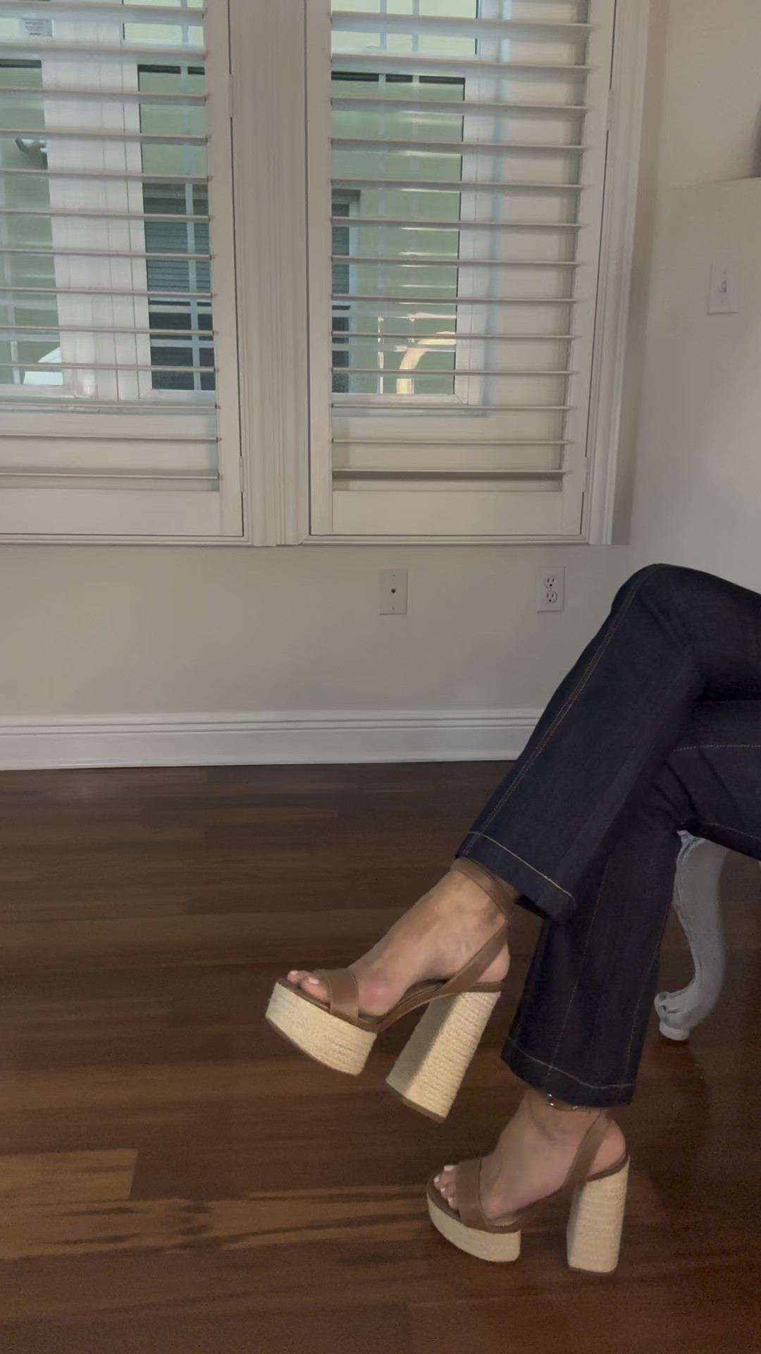 Platform sandals in luggage color. Perfect transition to fall shoe and they are very comfortable. True to size.

#LTKShoeCrush #LTKFindsUnder100