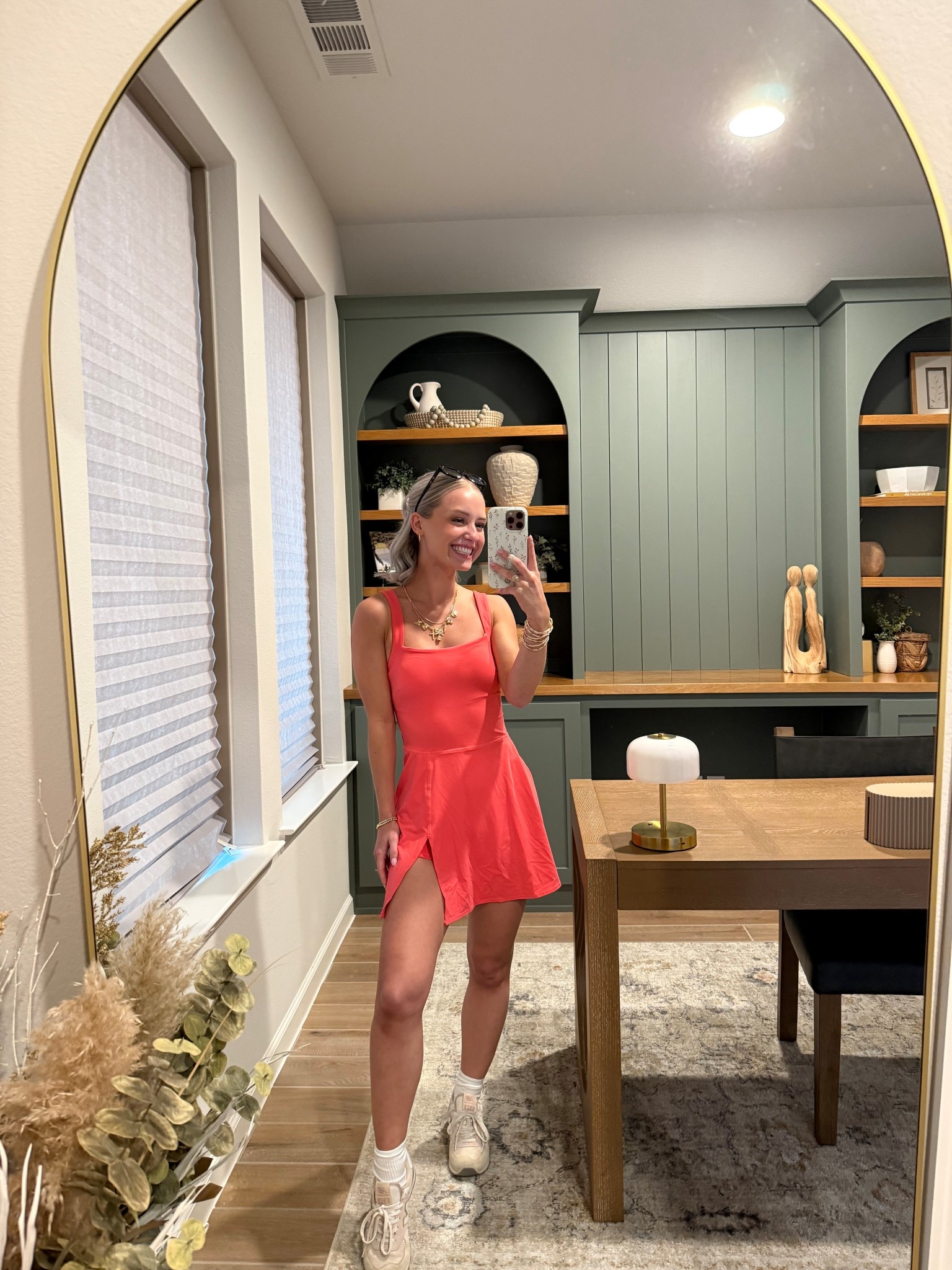 Target Spring Arrivals ☀️🌺

Wearing size xs, could have sized up for looser fit around stomach 